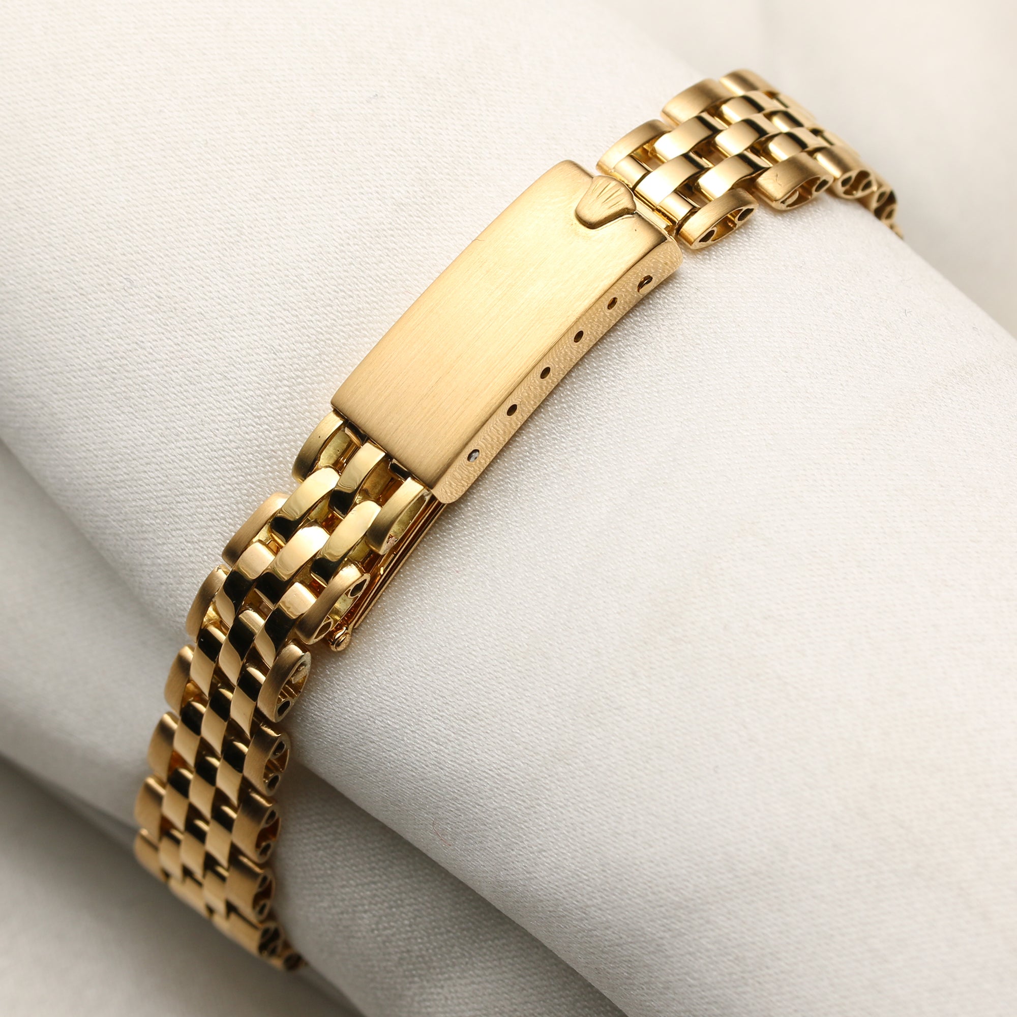 Rolex Lady DateJust 18K Yellow Gold Champagne Dial Second Hand Watch Collectors 8