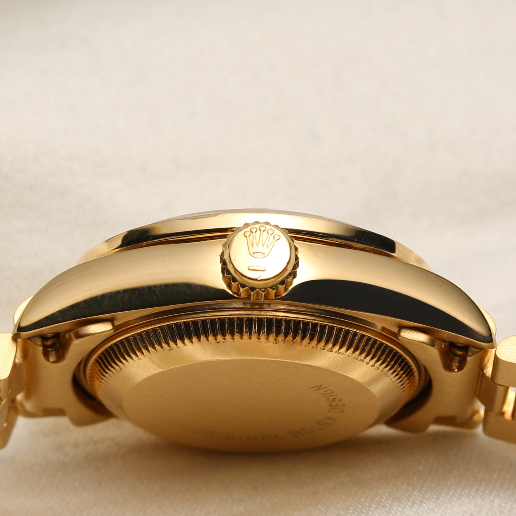 Rolex Lady DateJust 18K Yellow Gold Ruby Diamond Second Hand Watch Collectors 7