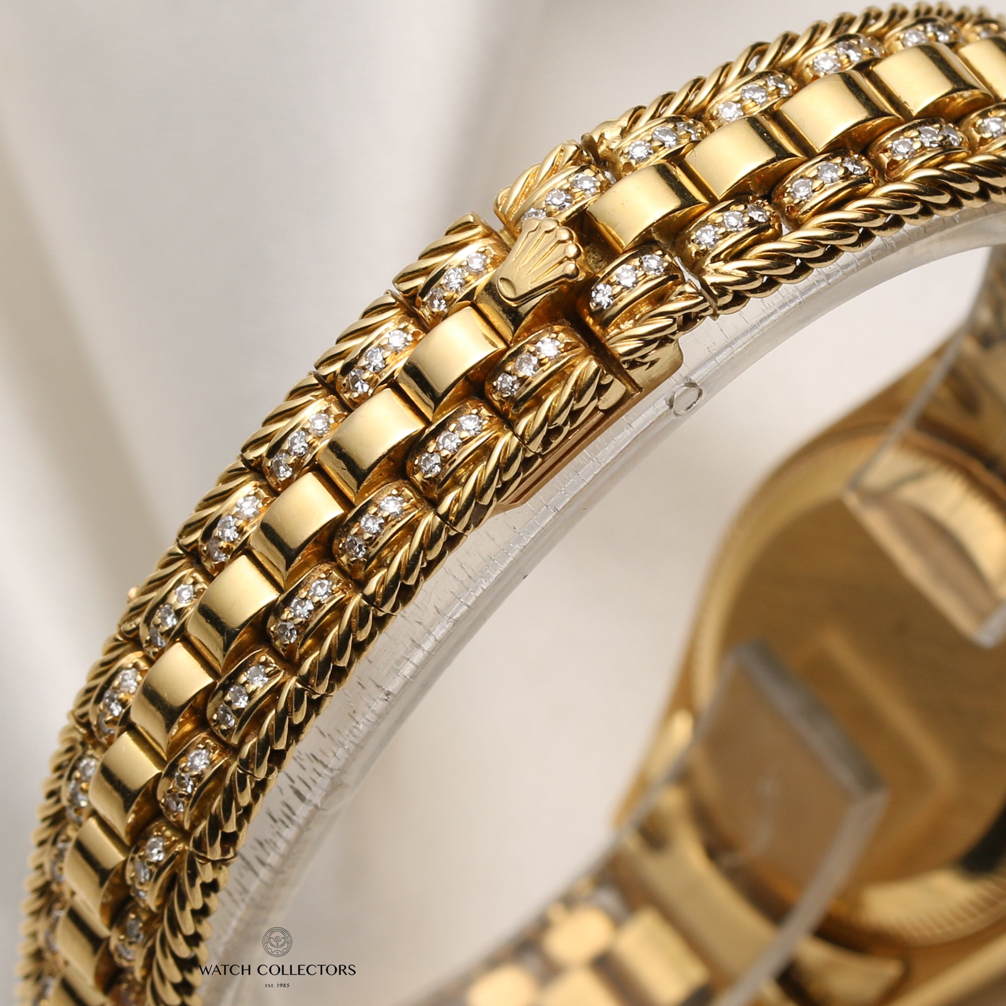 Rolex Lady DateJust 69138 18K Yellow Gold Diamond Bezel Dial Bracelet Second Hand Watch Collectors 10