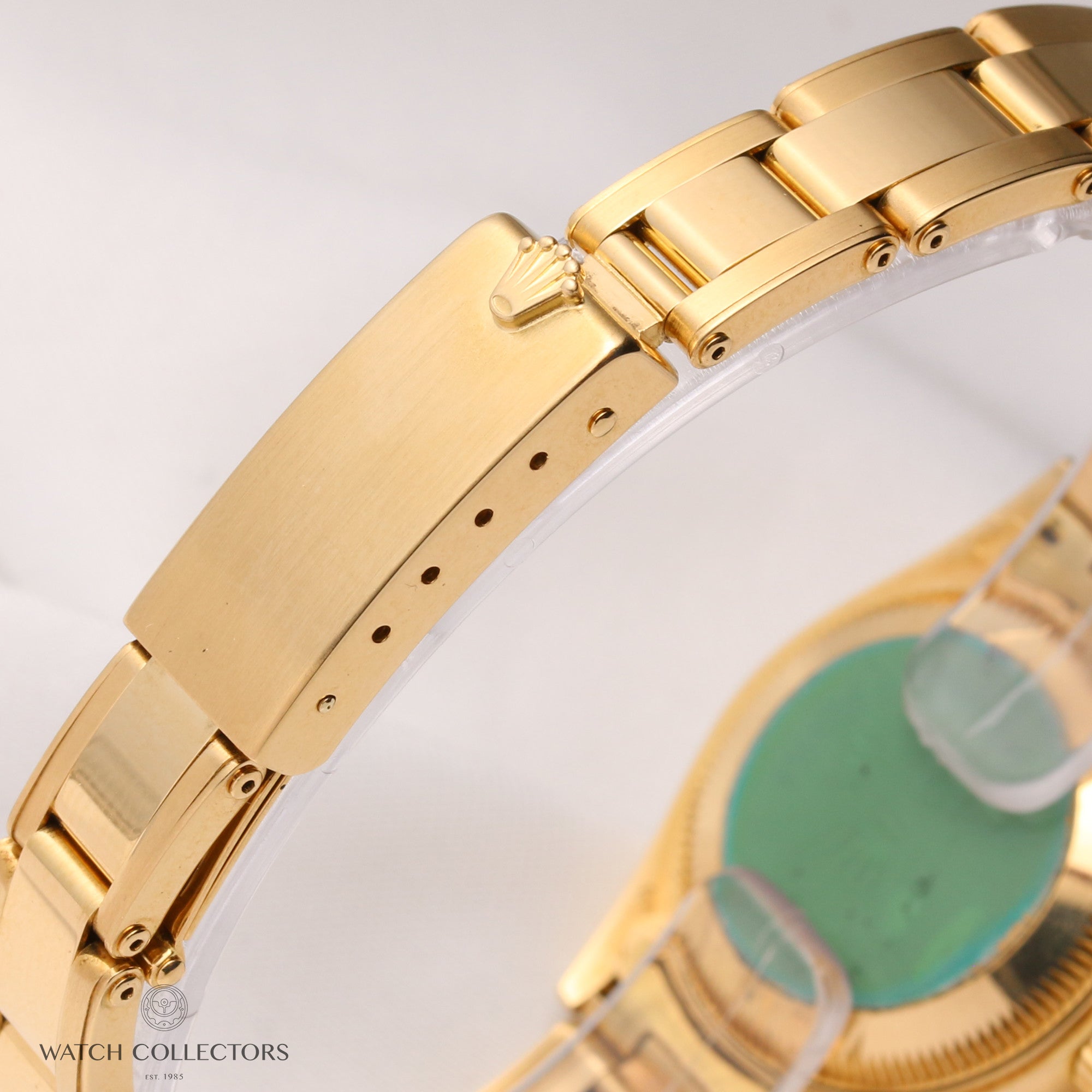 Rolex-Lady-DateJust-69138-Diamond-Black-Dial-18K-Yellow-Gold-Second-Hand-Watch-Collectors-6