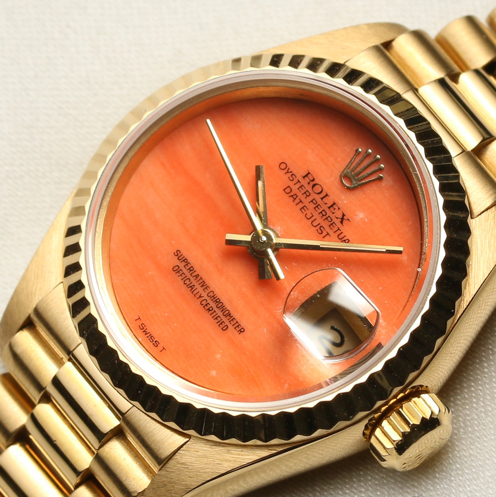 Rolex Lady DateJust 69178 18K Yellow Gold Coral Dial Second Hand Watch Collectors 4