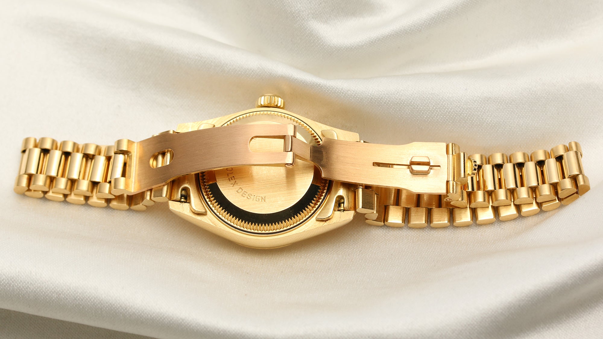 Rolex Lady DateJust 69178 18K Yellow Gold Coral Dial Second Hand Watch Collectors 7