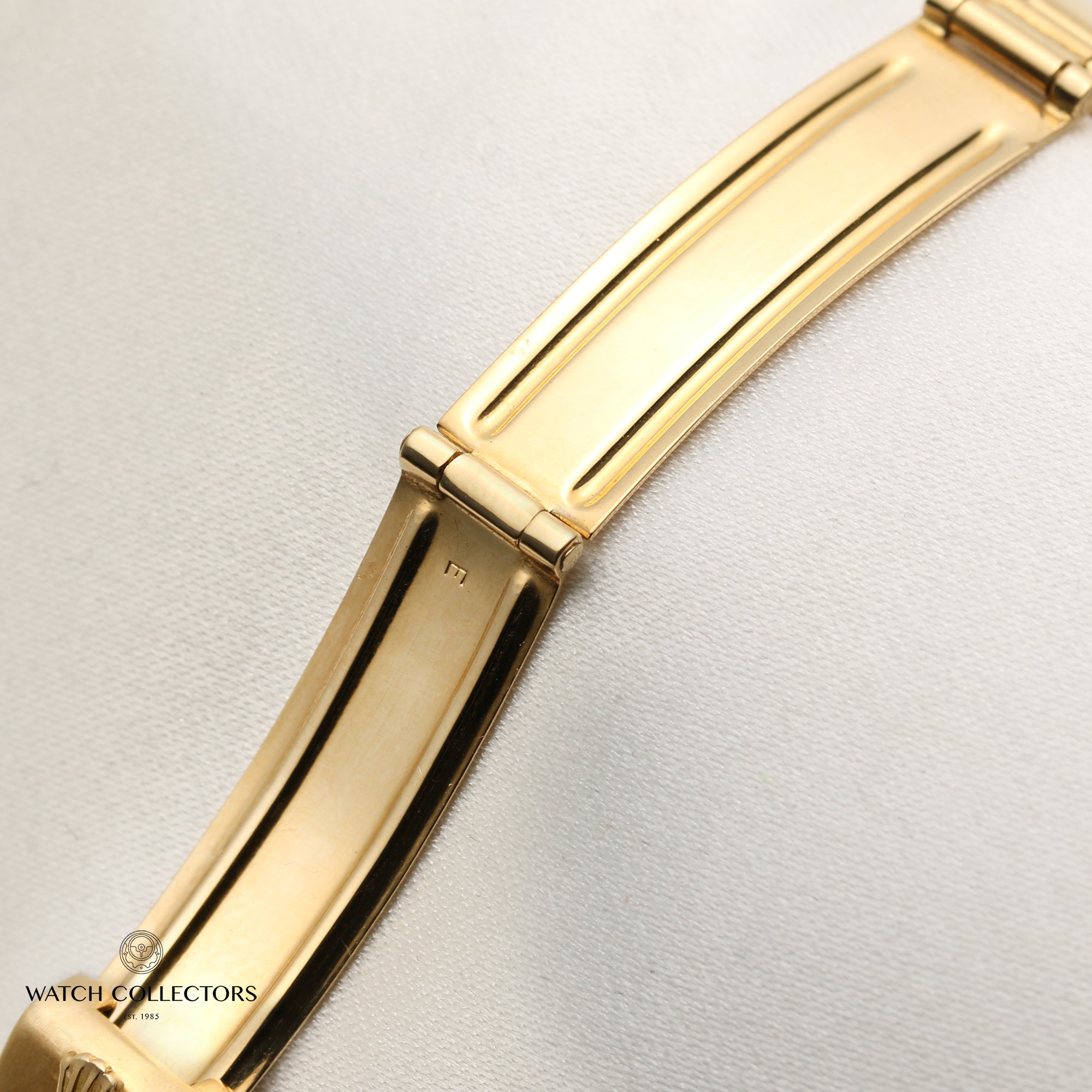 Rolex Lady DateJust 69178 Coral Dial 18K Yellow Gold Second Hand Watch Collectors 6