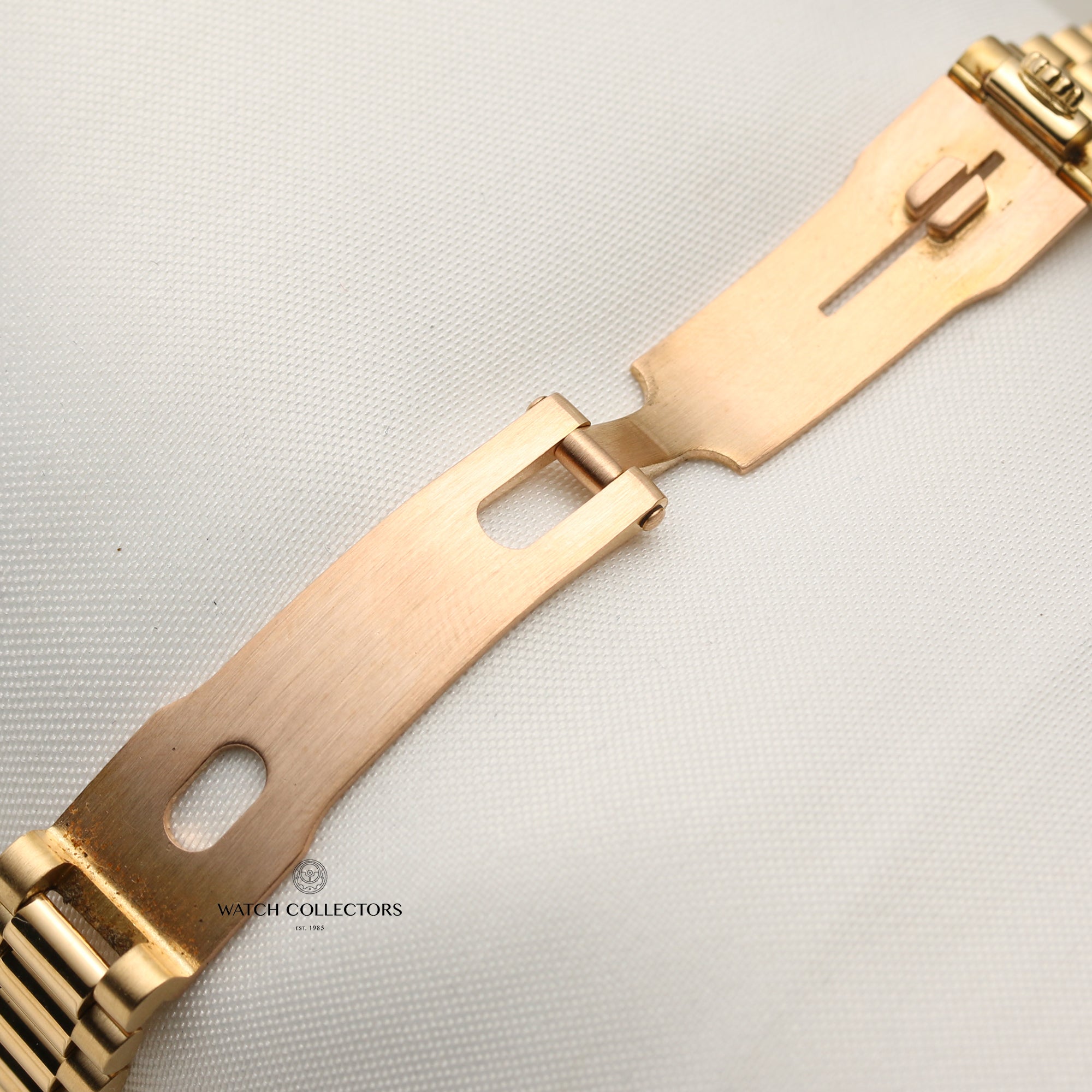 Rolex Lady DateJust Diamond & Ruby Champagne 18K Yellow Gold Second Hand Watch Collectors 7