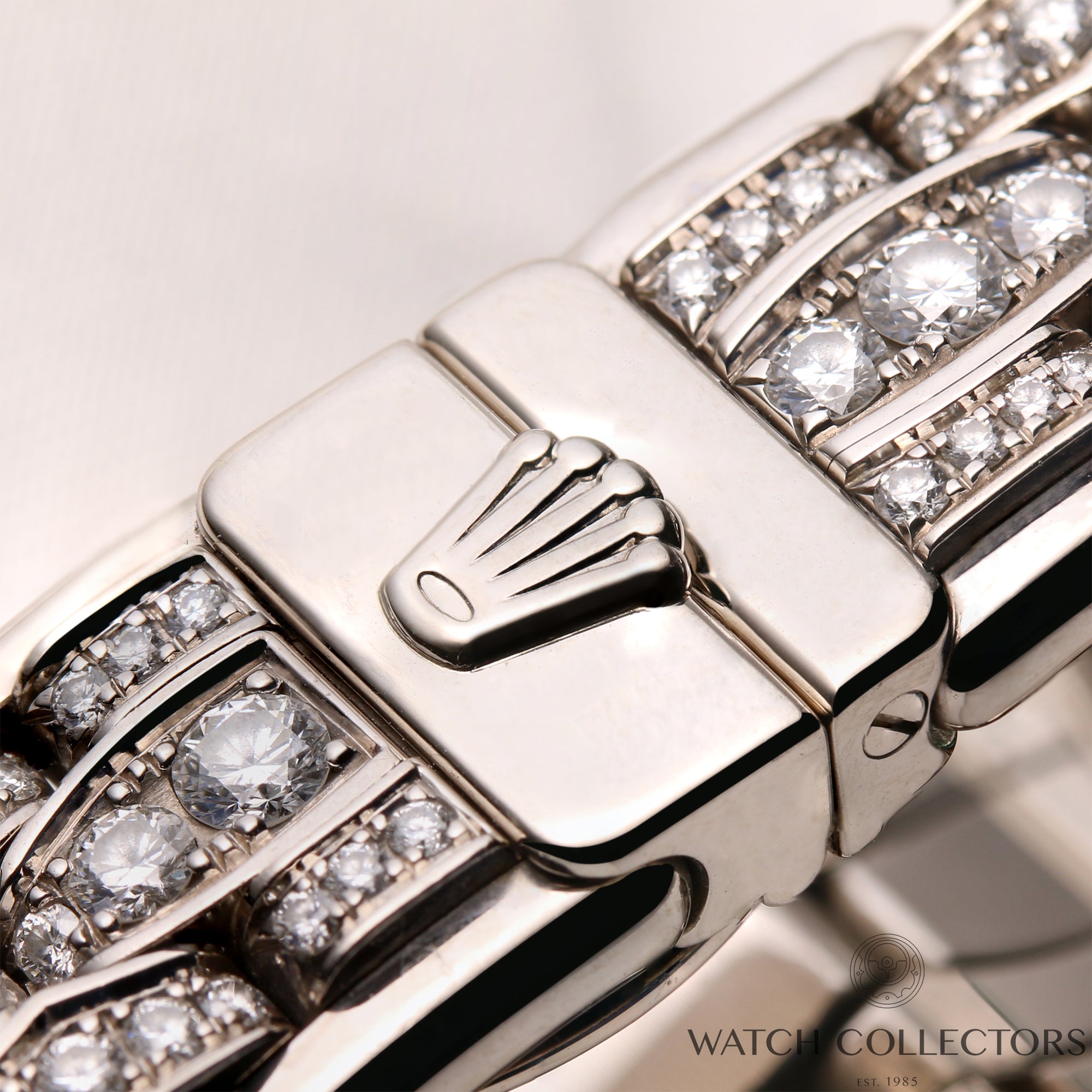 Rolex-Lady-DateJust-PearlMaster-80299-18k-white-gold-MOP-Dial-Second-Hand-Watch-Collectors-7