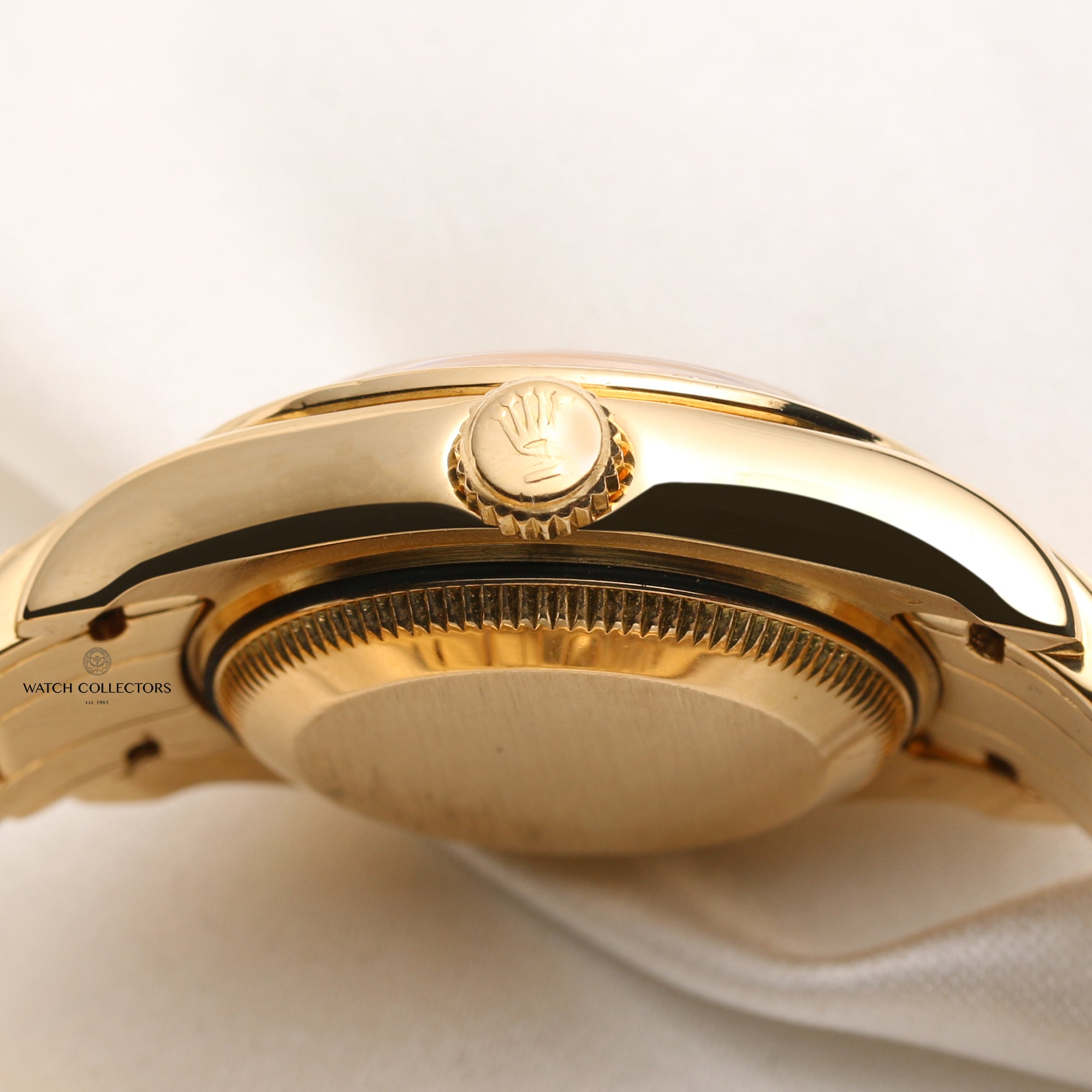 Rolex Lady DateJust Pearlmaster 69298 18K Yellow Gold Diamond Bezel Champagne Dial Second Hand Watch Collectors 5