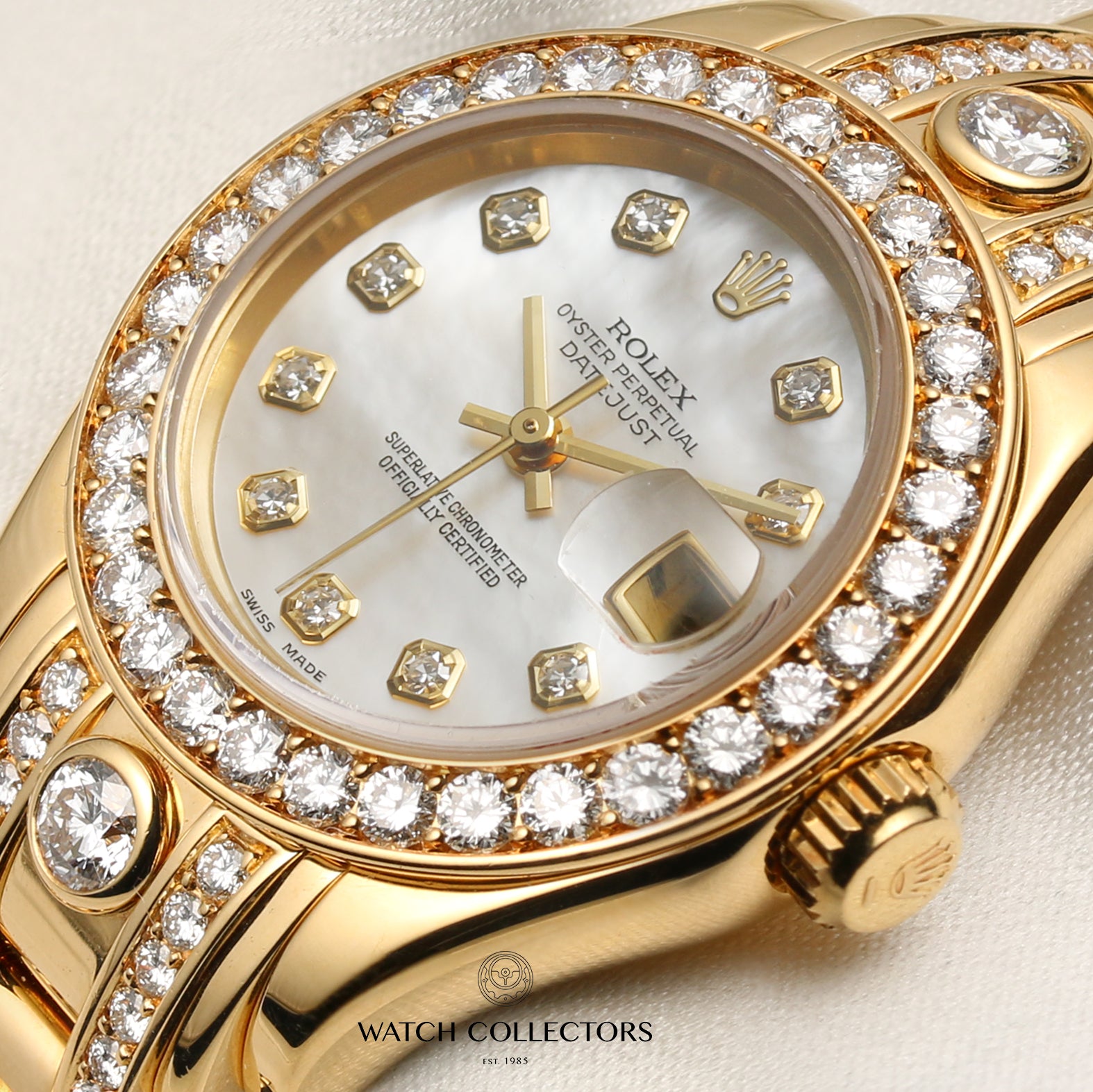 Rolex Lady DateJust Pearlmaster 69298 18K Yellow Gold MOP Diamond Dial Bezel Bracelet Second Hand Watch Collectors 4