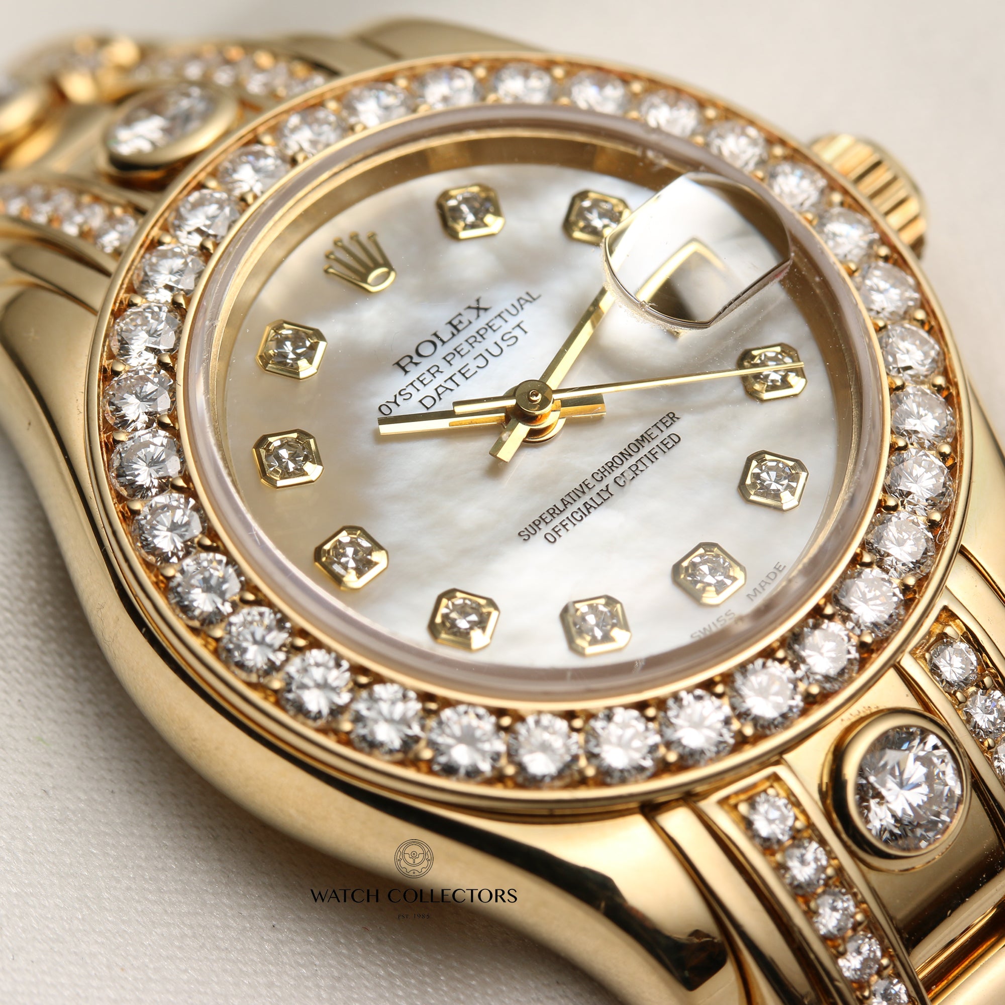 Rolex Lady DateJust Pearlmaster 69298 18K Yellow Gold MOP Diamond Dial Bezel Bracelet Second Hand Watch Collectors 5