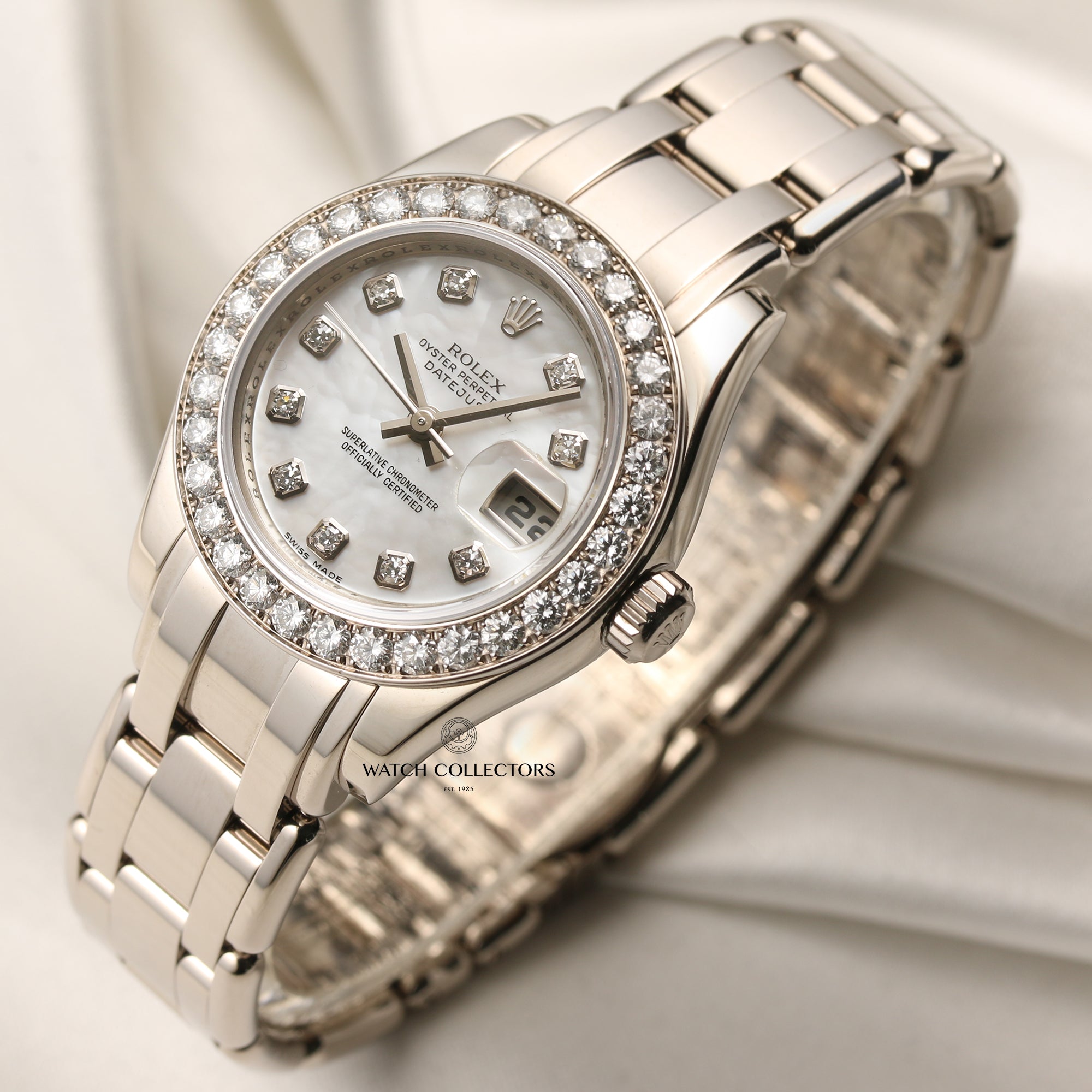 Rolex Lady DateJust Pearlmaster 80319 18K White Gold Diamond Bezel MOP Dial Second Hand Watch Collectors 3
