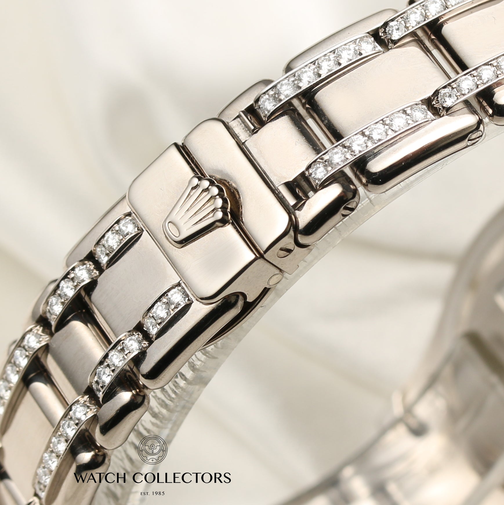Rolex Lady DateJust Pearlmaster Diamond MOP 18K White Gold Second Hand Watch Collectors 10