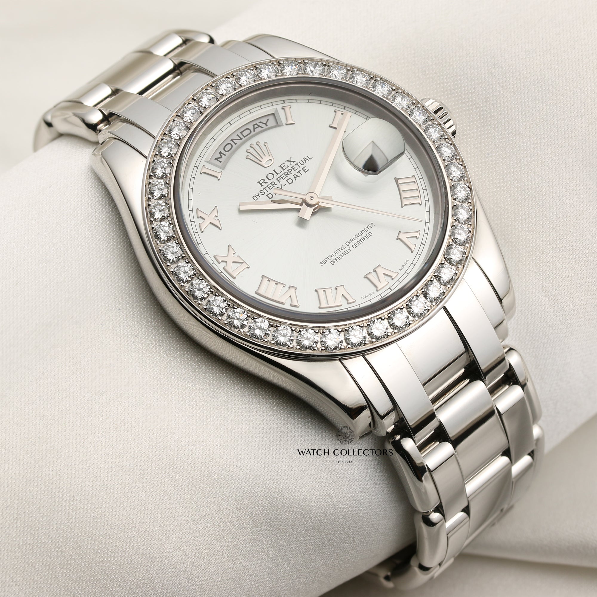 Rolex Masterpiece Day-Date Pearlmaster 18946 Platinum Diamond Bezel Ice Dial Second Hand Watch Collectors 5