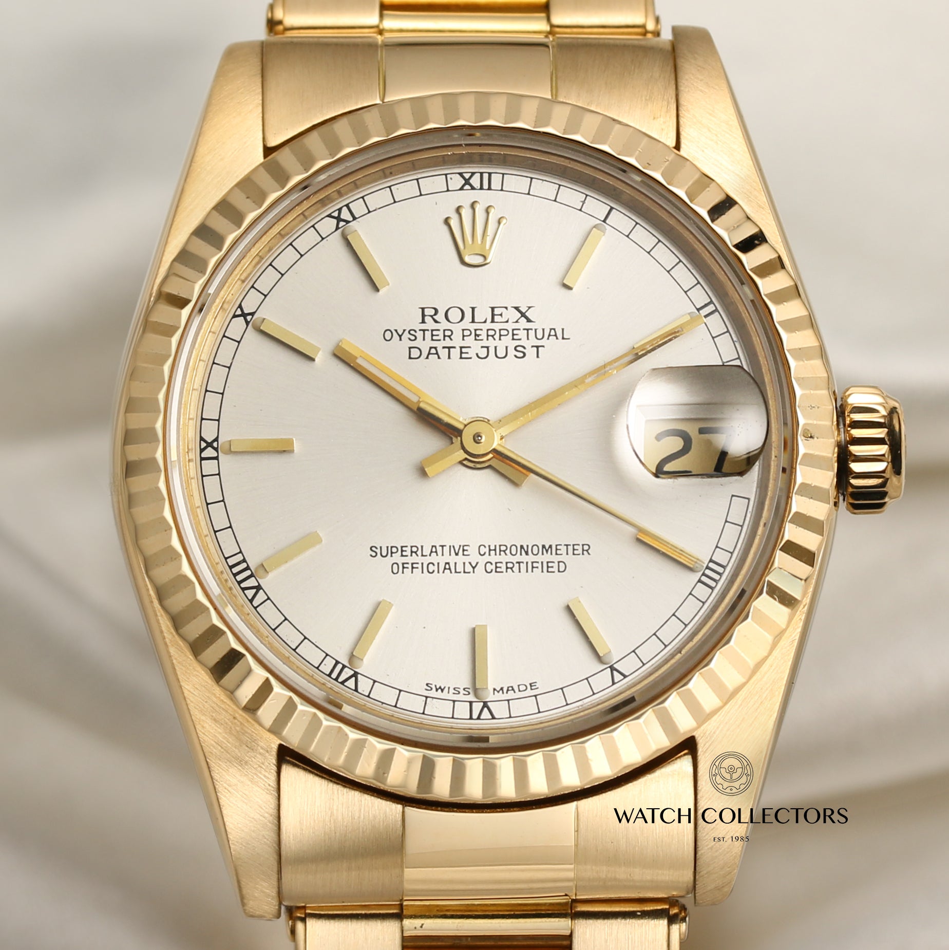 Rolex Midsize DateJust 18K Yellow Gold Second Hand Watch Collectors 2
