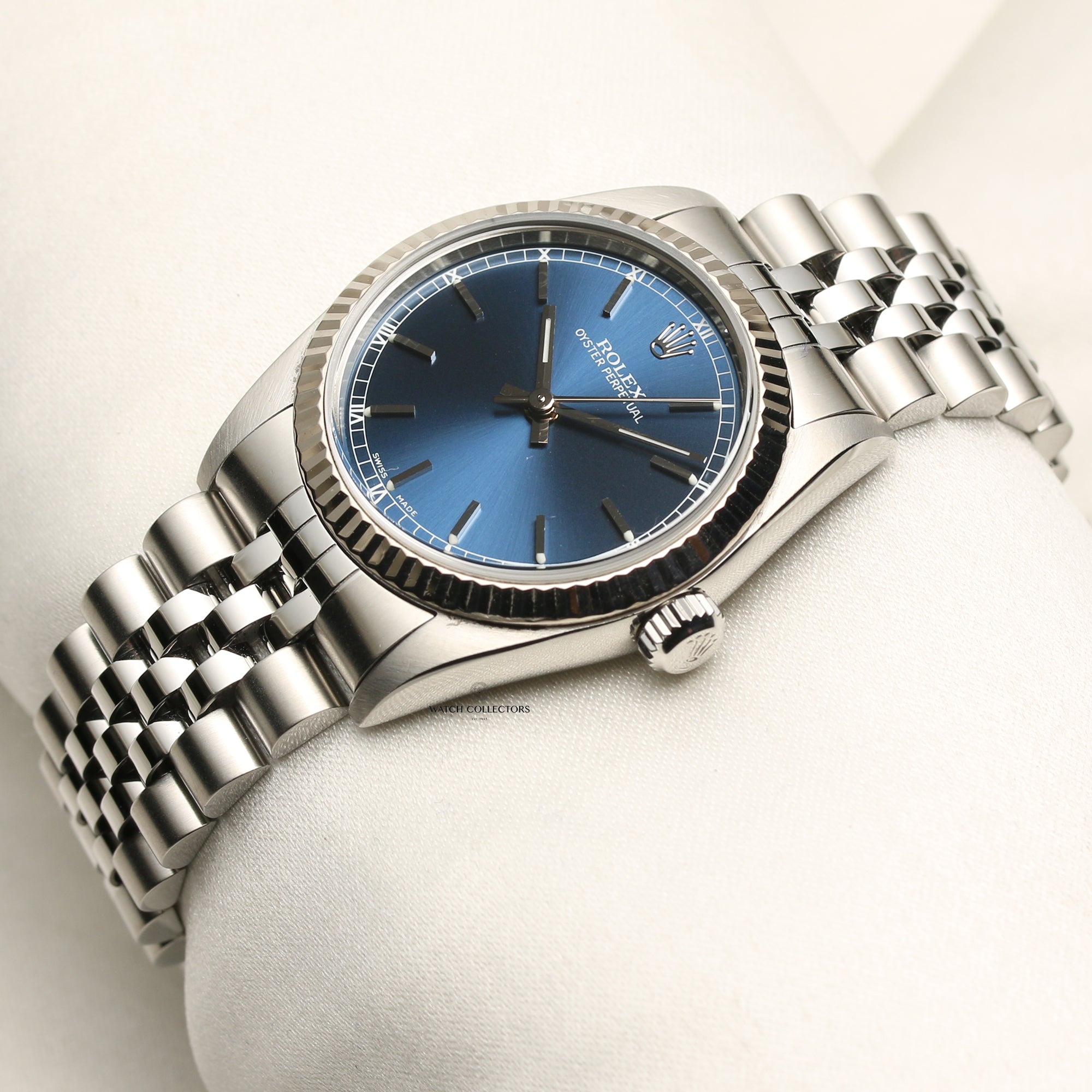 Rolex Midsize Oyster Perpetual Stainless Steel Second Hand Watch Collectors 3