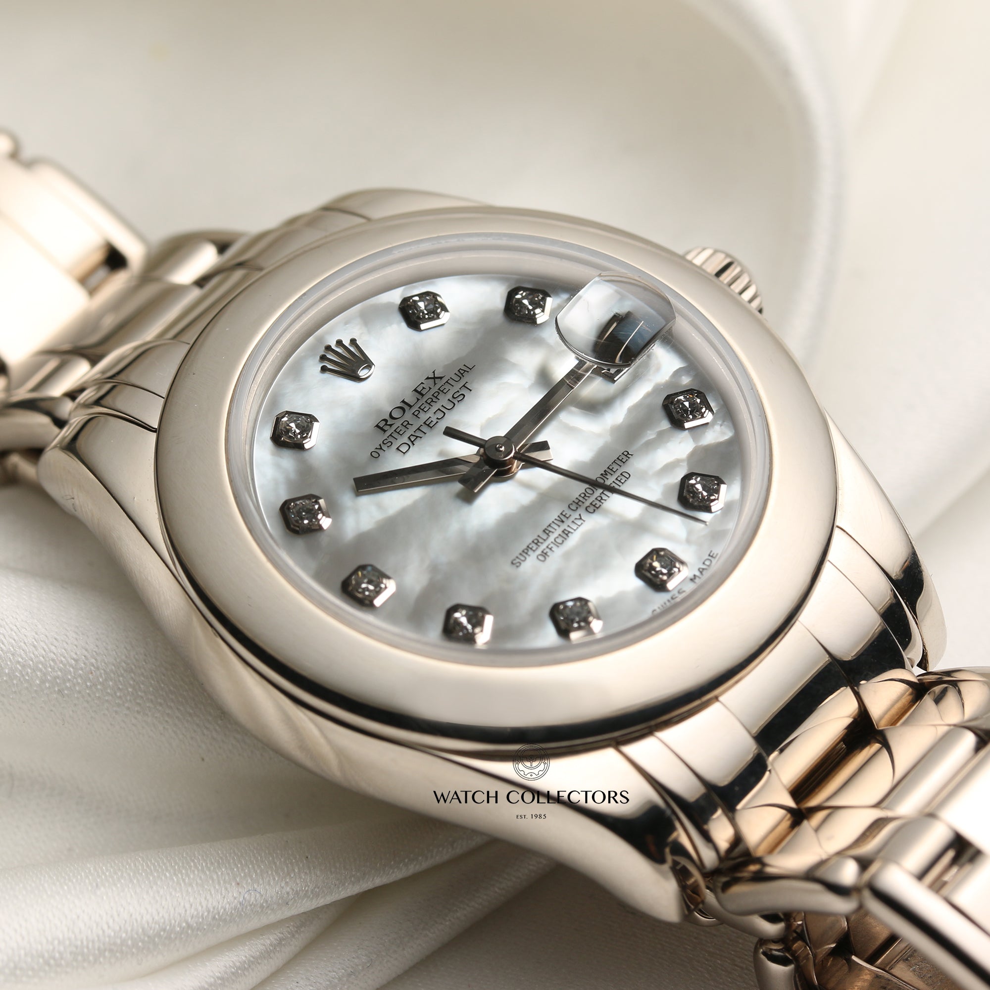 Rolex Midsize Pearlmaster 18K White Gold Diamond MOP Second Hand Watch Collectors 5