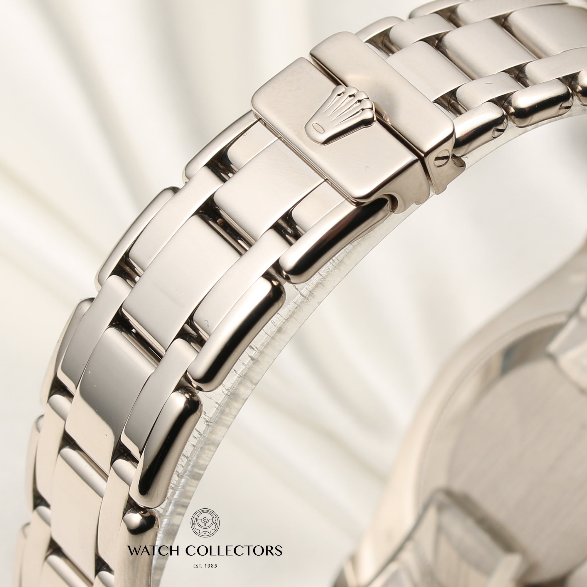 Rolex Midsize Pearlmaster 18K White Gold Diamond MOP Second Hand Watch Collectors 9