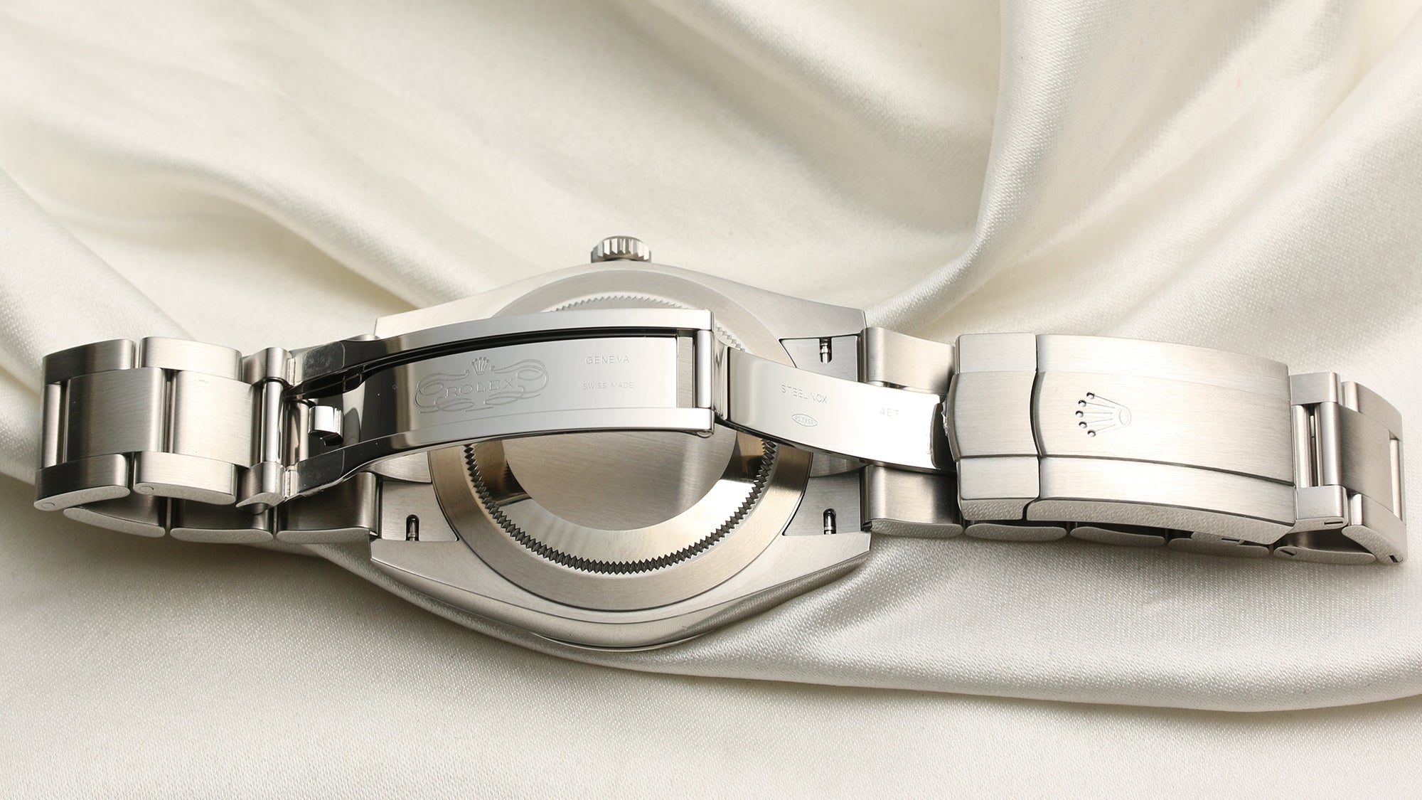 Rolex Oyster Perpetual 124300 Stainless Steel Second Hand Watch Collectors 8