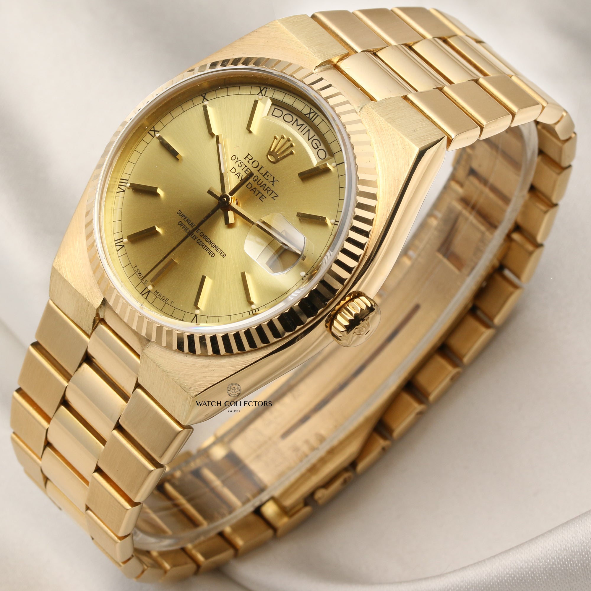 Rolex Oysterquartz Day-Date 19018 18K Yellow Gold Second Hand Watch Collectors 3