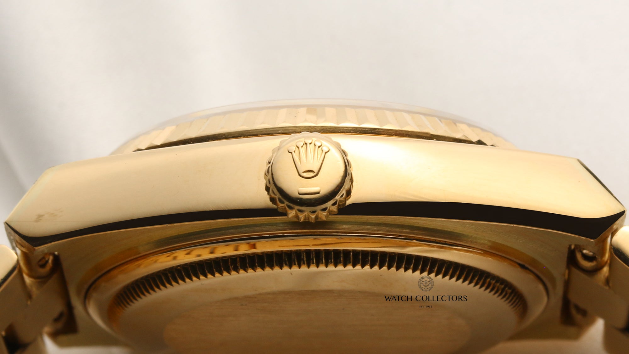 Rolex Oysterquartz Day-Date 19018 18K Yellow Gold Second Hand Watch Collectors 6