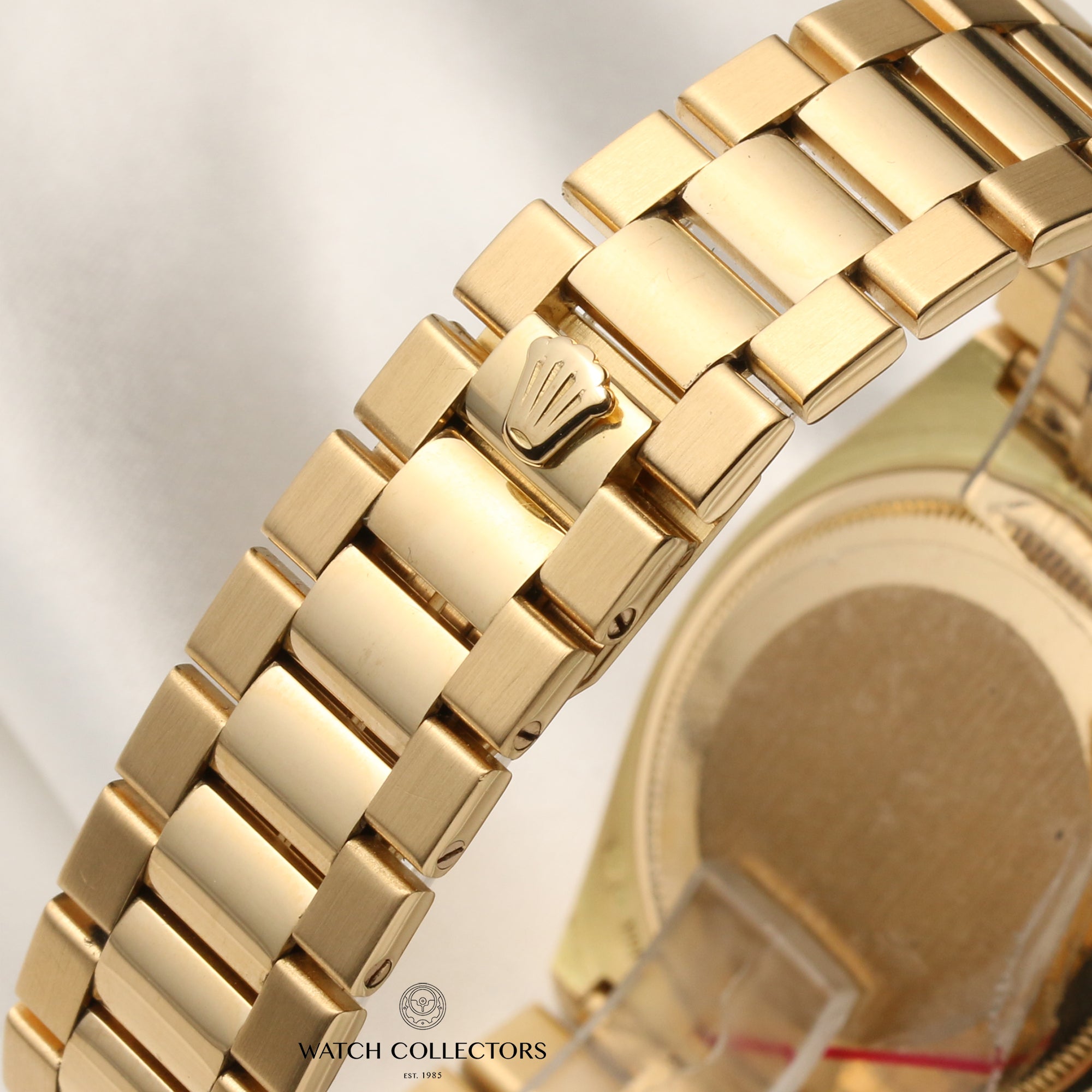 Rolex Oysterquartz Day-Date 19018 18K Yellow Gold Second Hand Watch Collectors 9