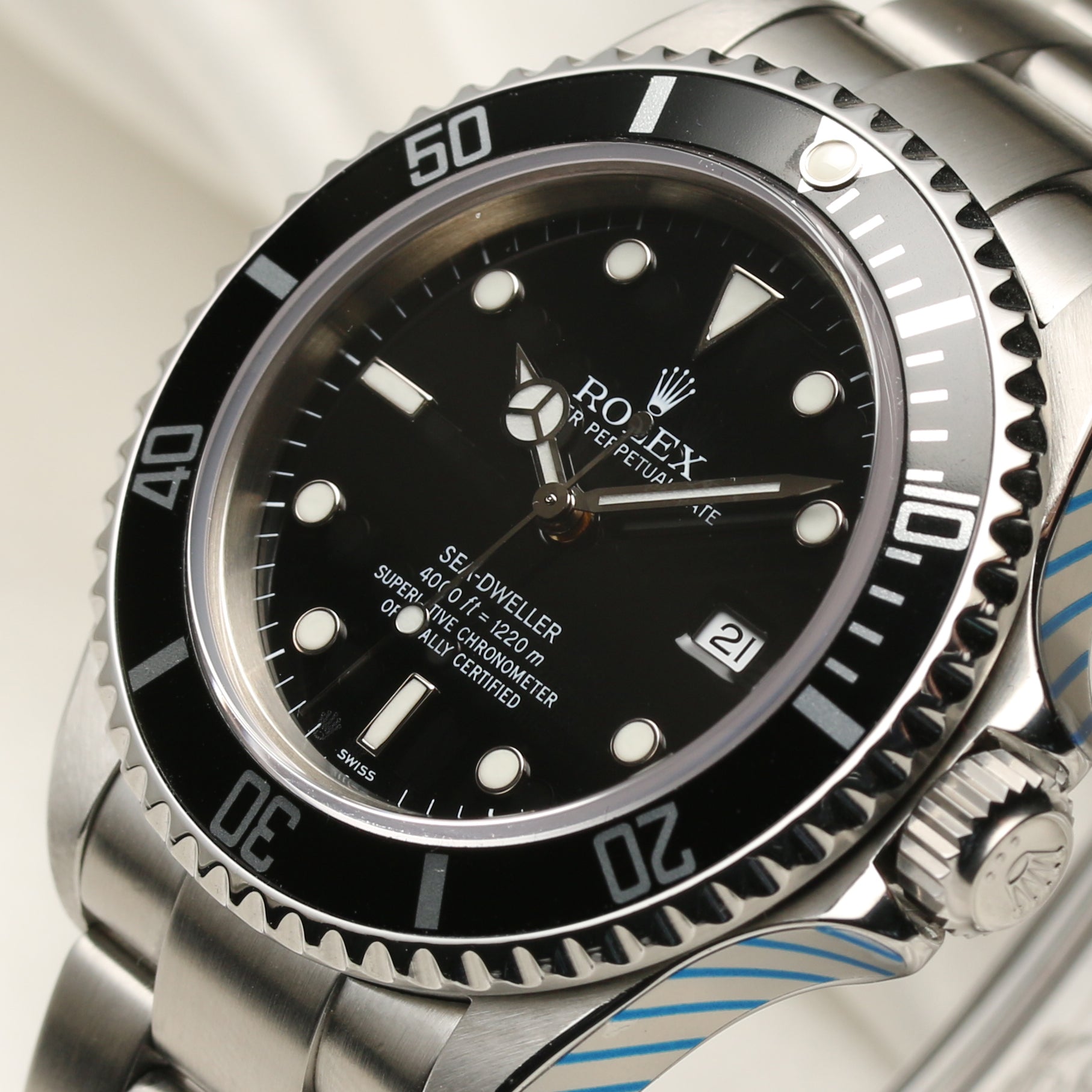 Rolex Sea-Dweller 16600 Stainless Steel Second Hand Watch Collectors 4