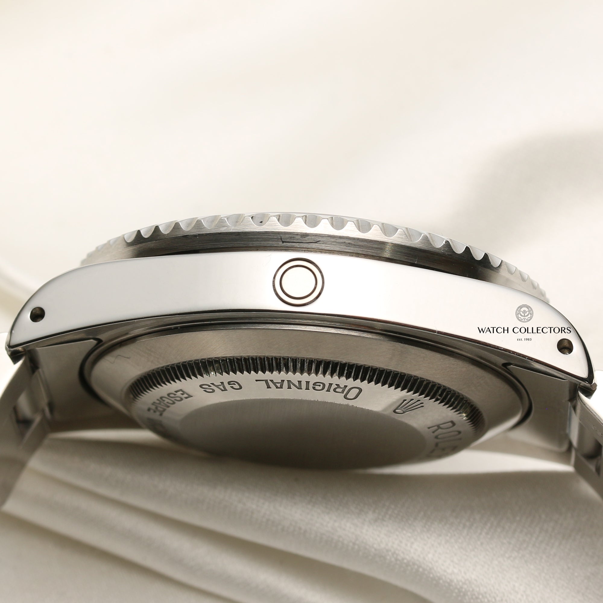 Rolex Sea-Dweller 16600 Stainless Steel Second Hand Watch Collectors 6