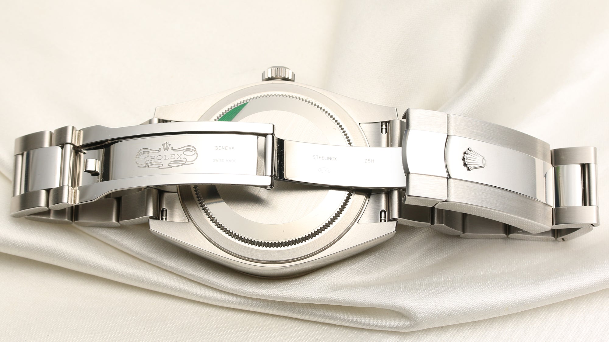 Rolex Sky-Dweller 326934 Stainless Steel 18K White Gold Bezel Black dial Second Hand watch Collectors 6