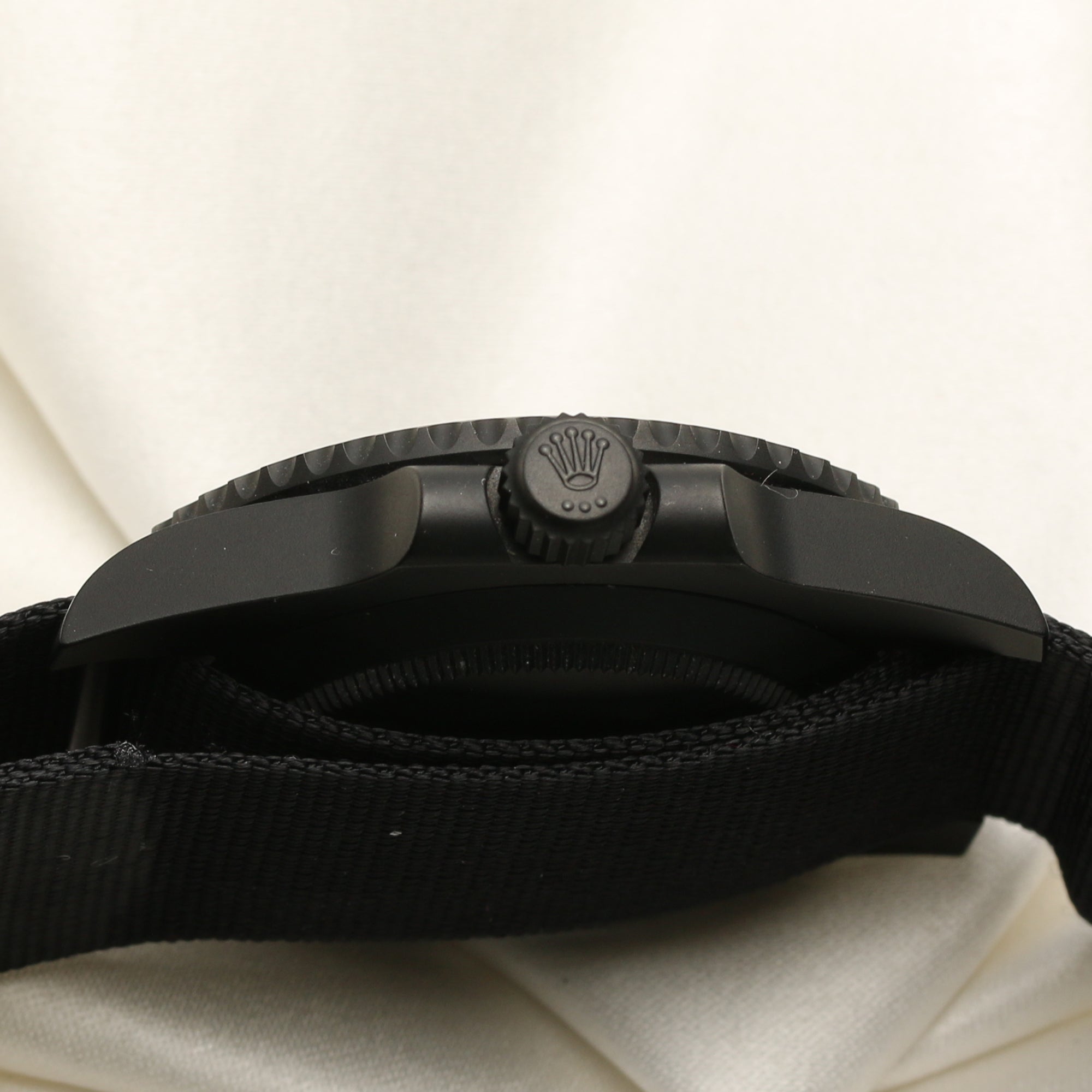 Rolex Submariner 114060 Non Date Pro Hunter Second Hand Watch Collectors 5