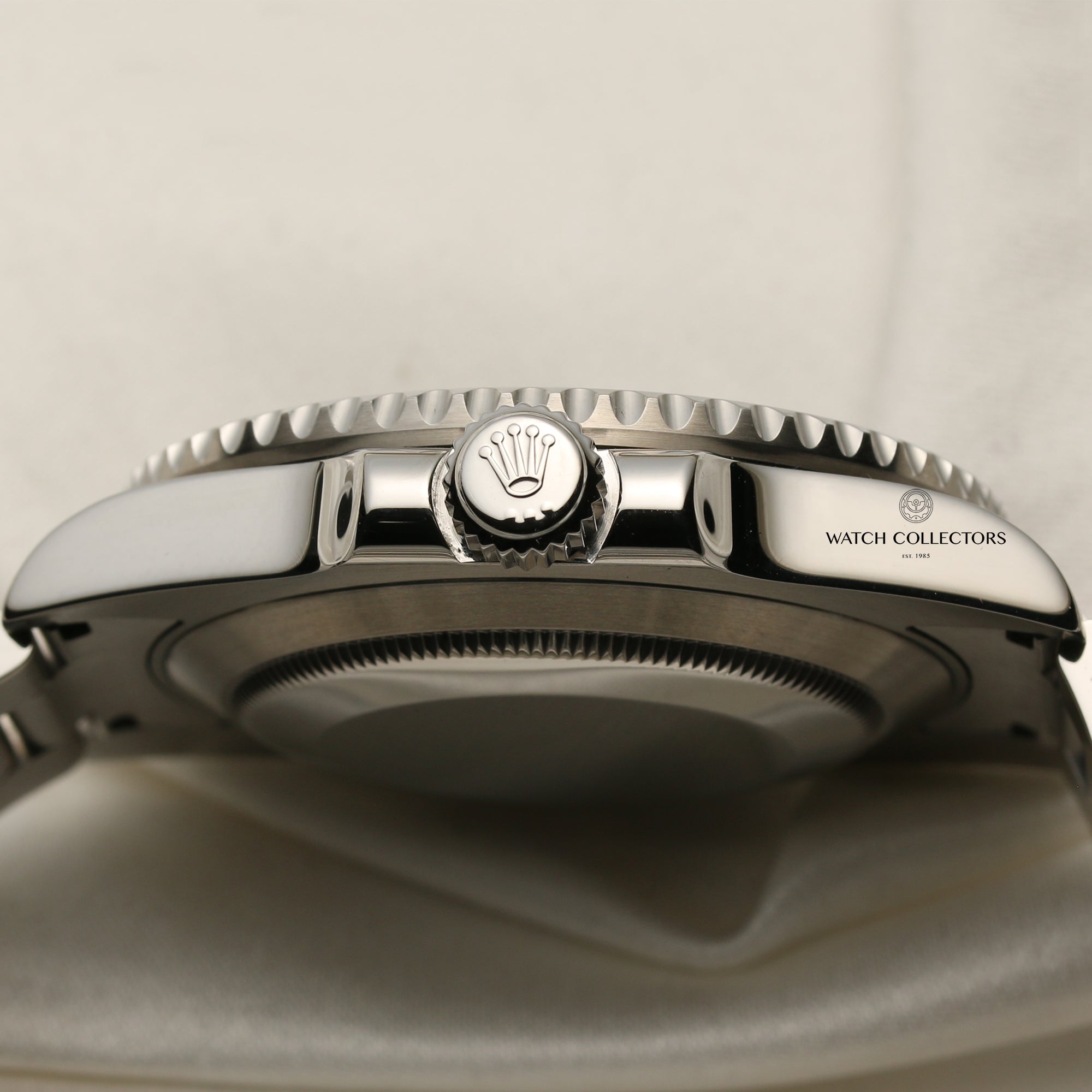 Rolex Submariner 116610LN Stainless Steel Second Hand Watch Collectors 5