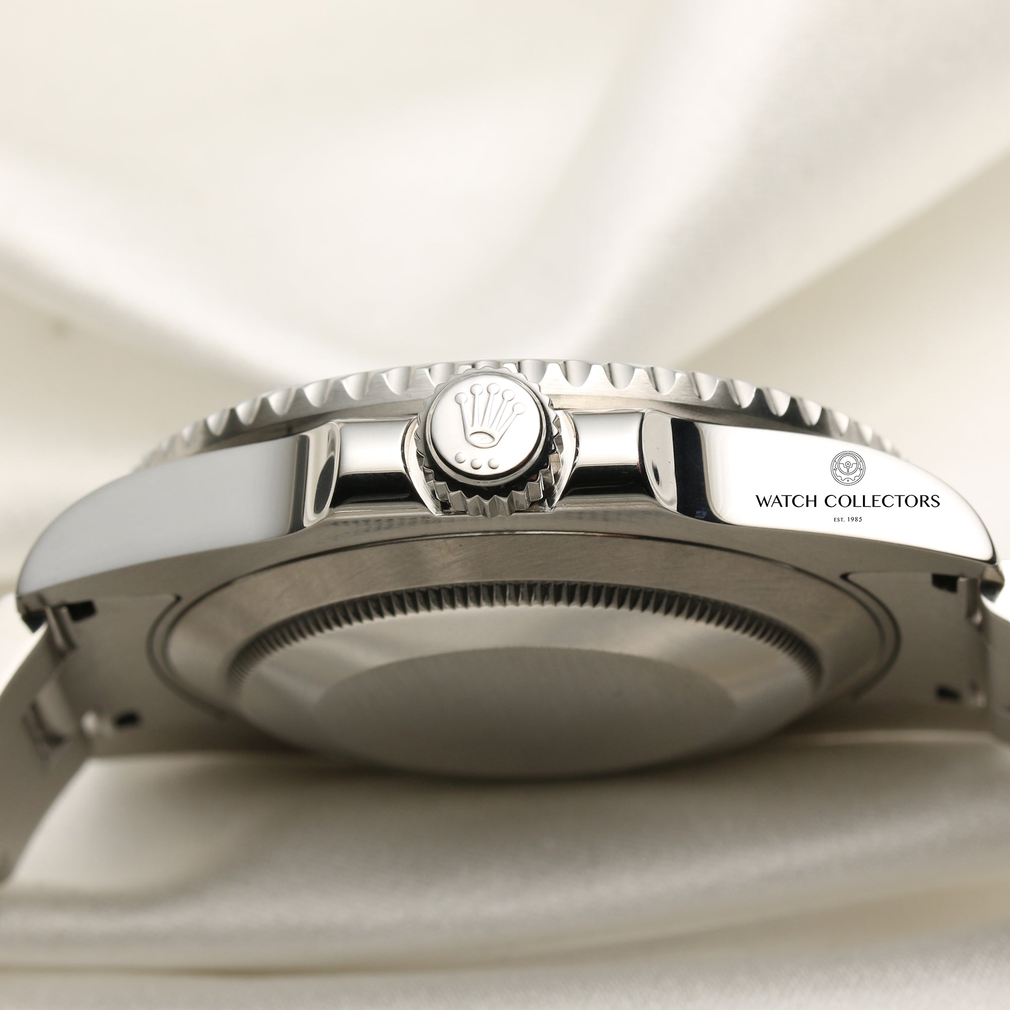 Rolex Submariner 116610LN Stainless Steel Second Hand Watch Collectors 5