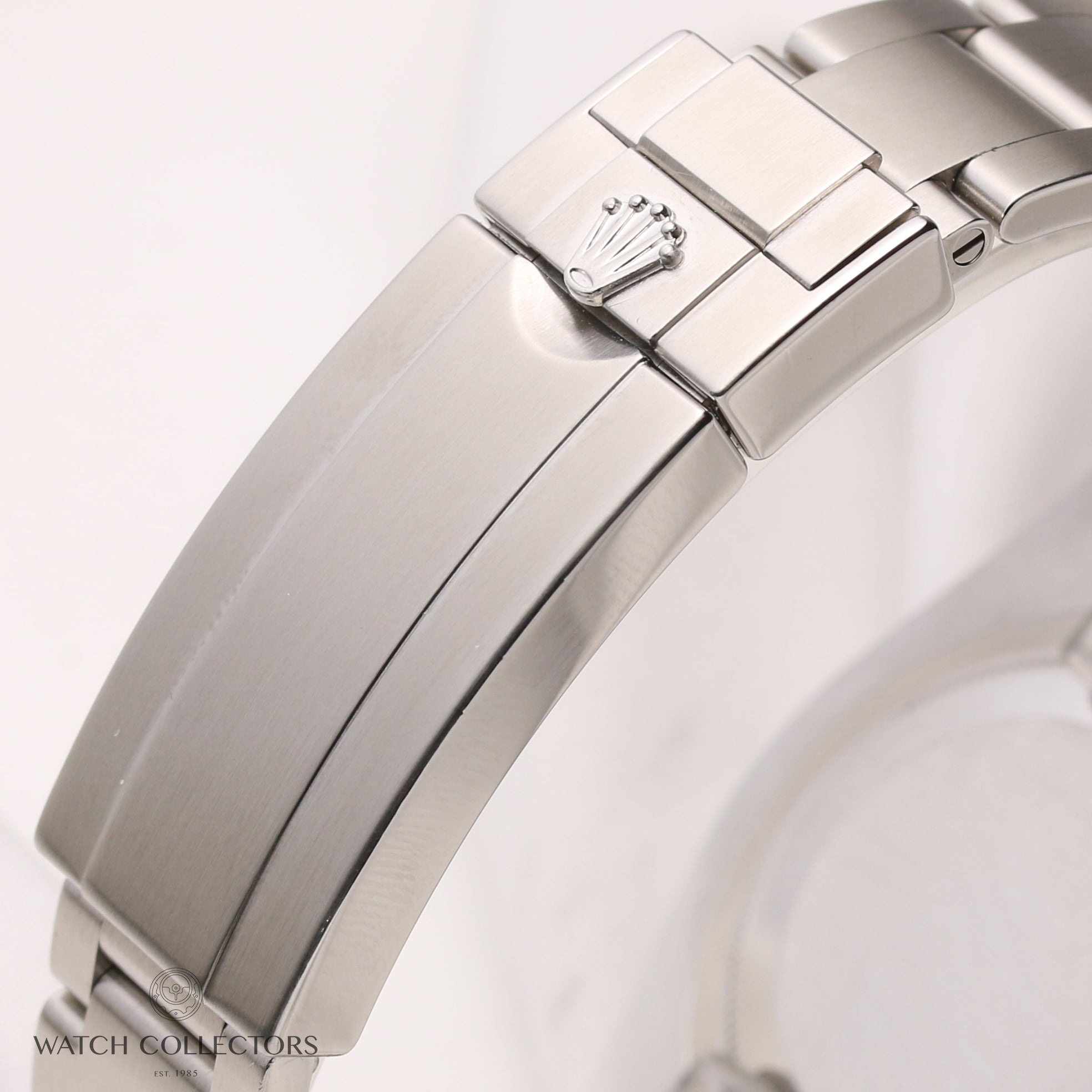 Rolex-Submariner-116610LN-Stainless-Steel-Second-Hand-Watch-Collectors-6