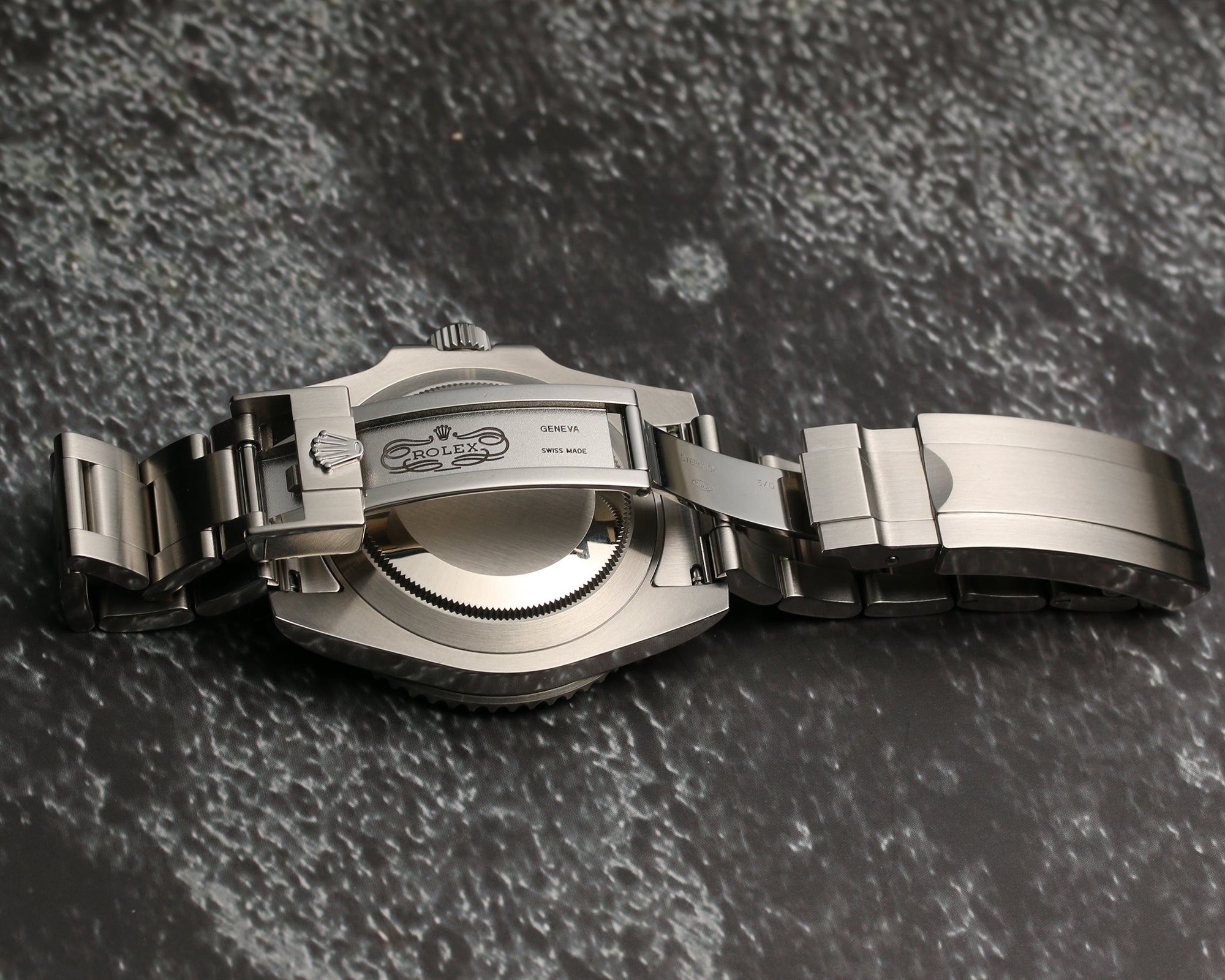 Rolex Submariner 116610LN Stainless Steel Second Hand Watch Collectors 6