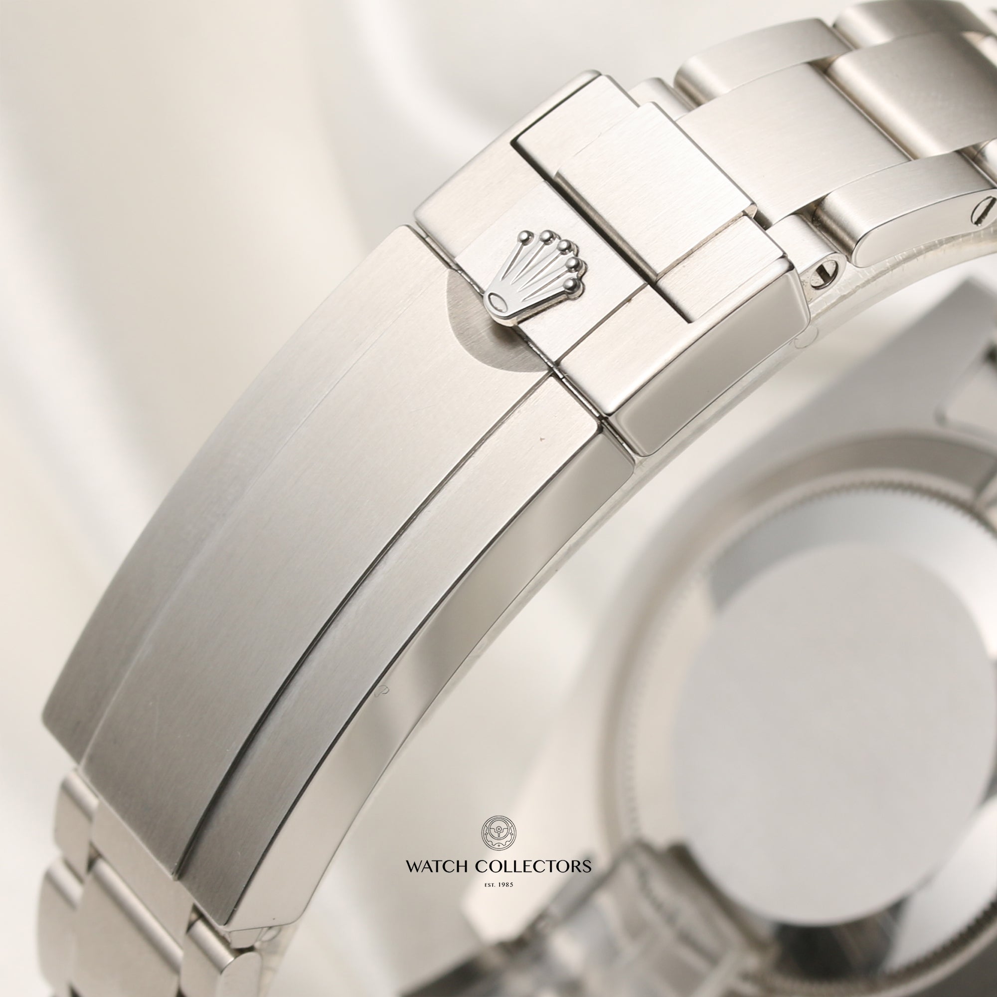 Rolex Submariner 116610LN Stainless Steel Second Hand Watch Collectors 8