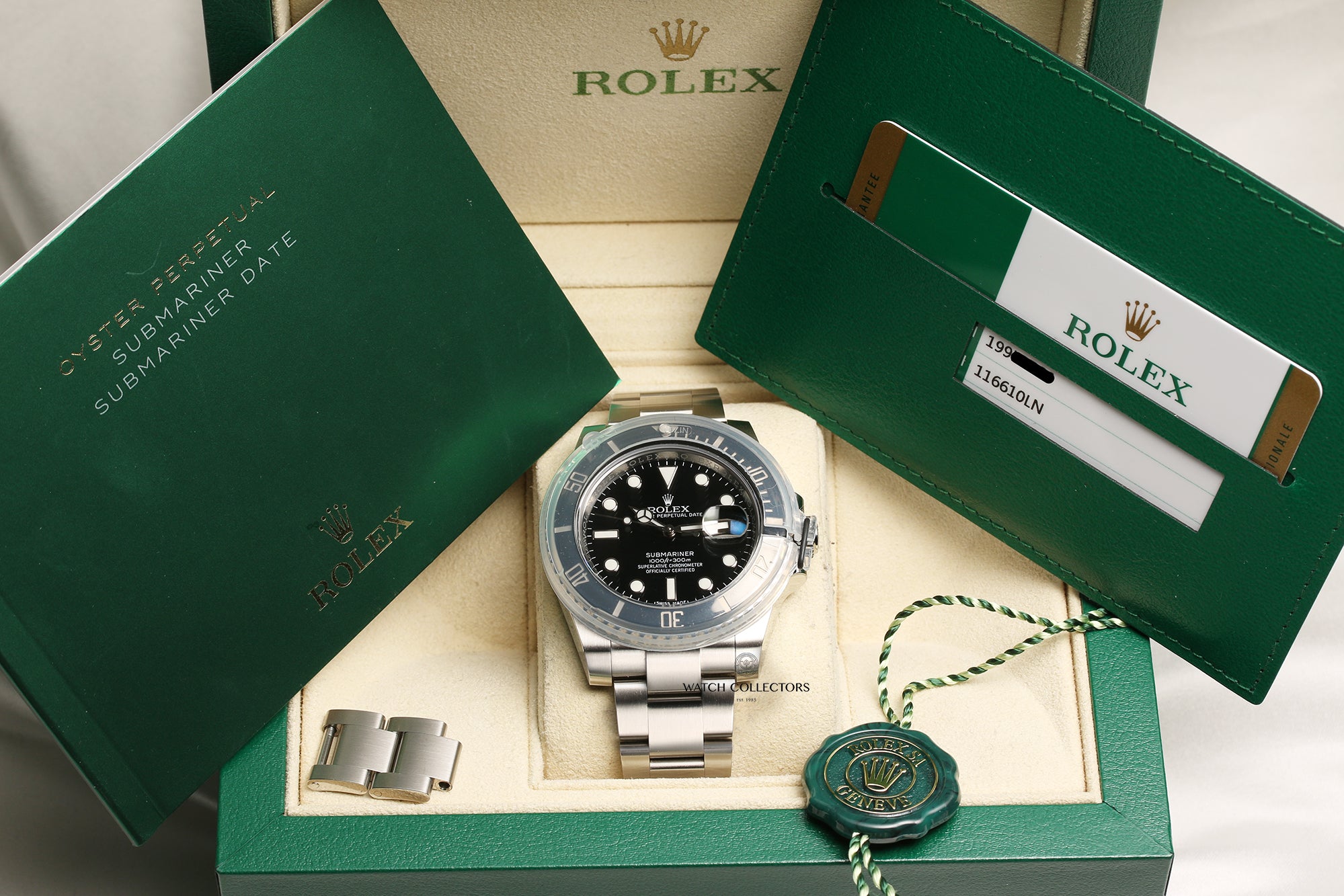 Rolex Submariner 116610LN Stainless Steel Second Hand Watch Collectors 9