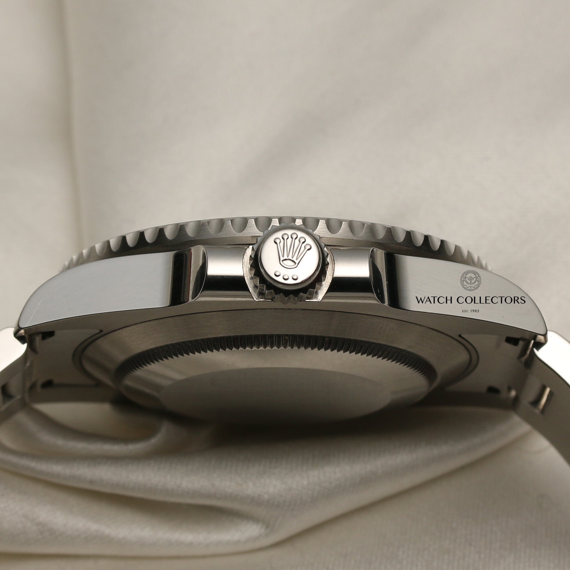 Rolex Submariner 116610LV Hulk 2019 Stainless Steel Second Hand Watch Collectors 5