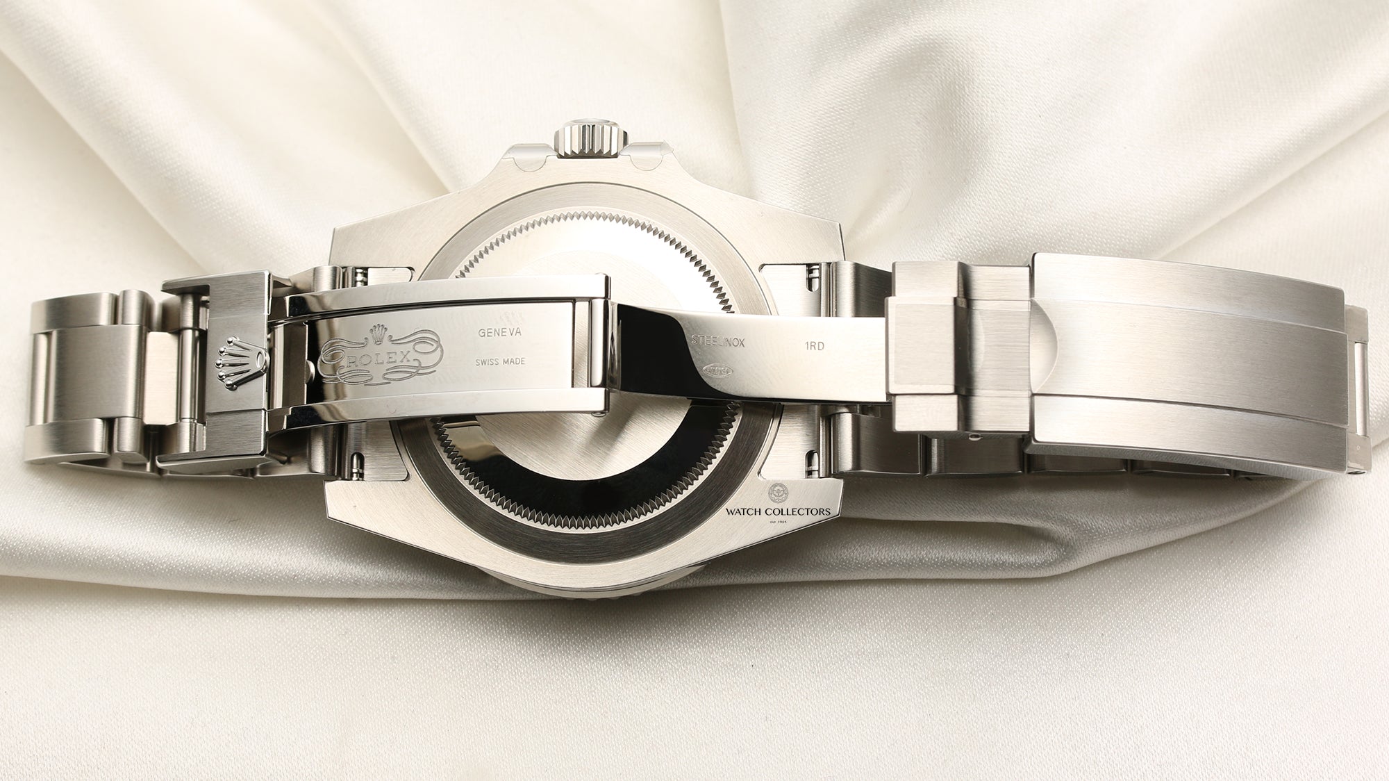 Rolex Submariner 116610LV Hulk Stainless Steel Second Hand Watch Collectors 8