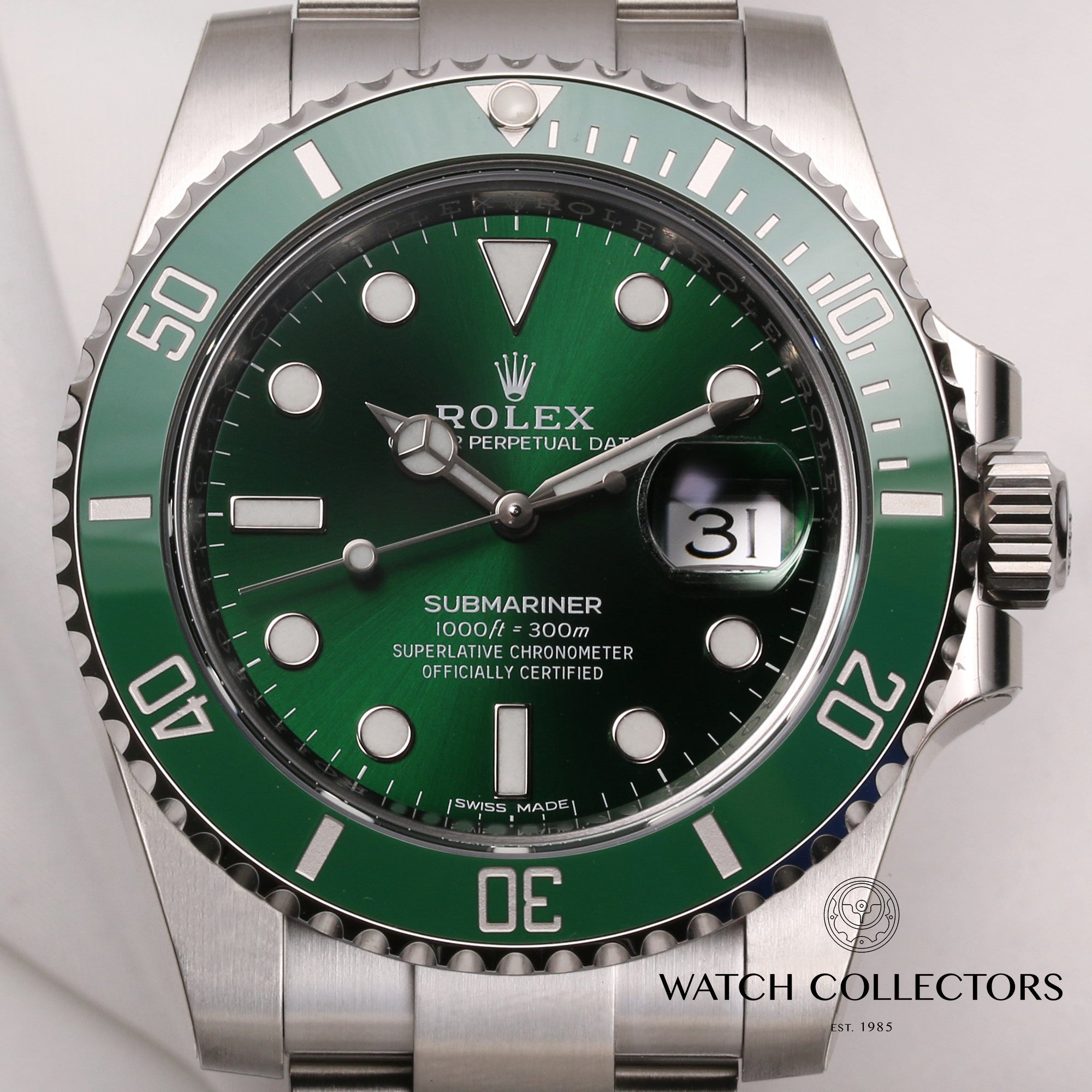 Rolex-Submariner-116610LV-Stainless-Steel-Green-Bezel-Dial-Hulk-Second-Hand-Watch-Collectors-2