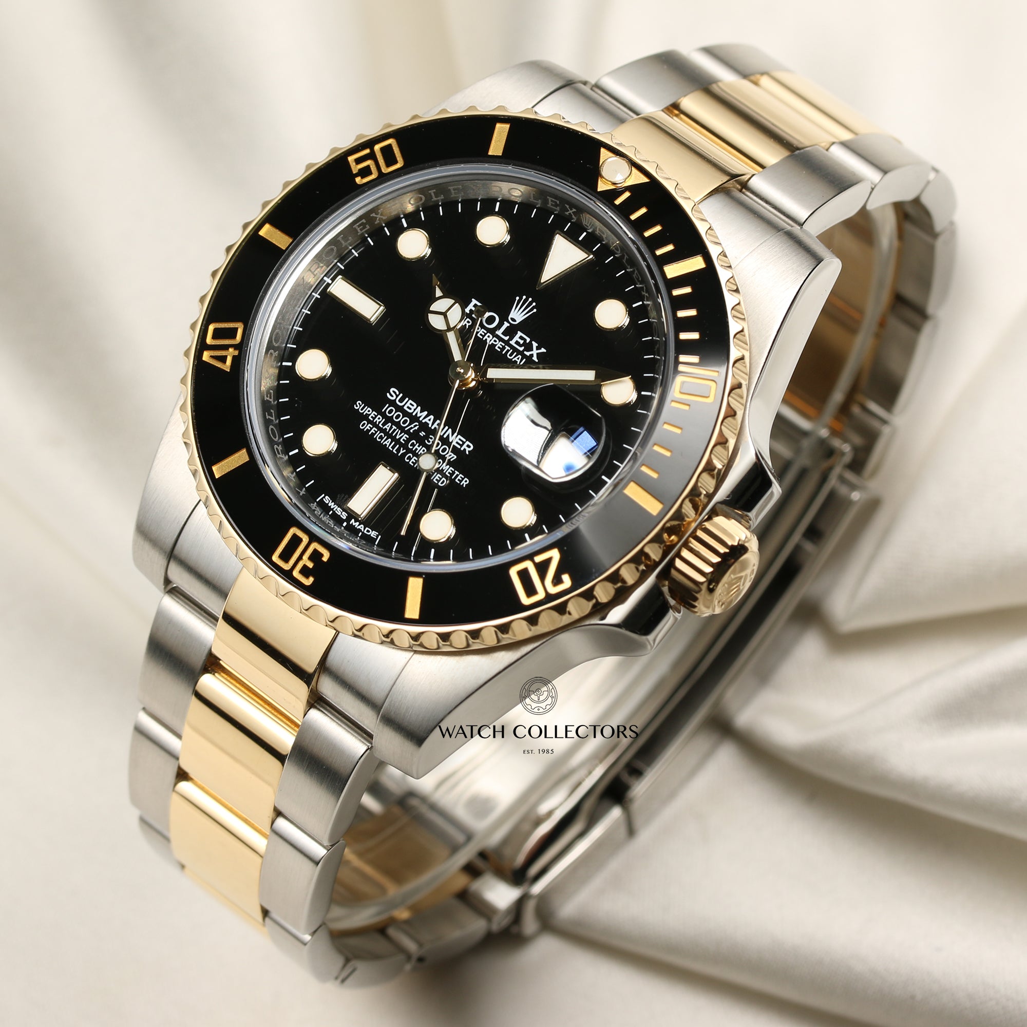 Rolex Submariner 116613LN Steel & Gold Second Hand Watch Collectors 3