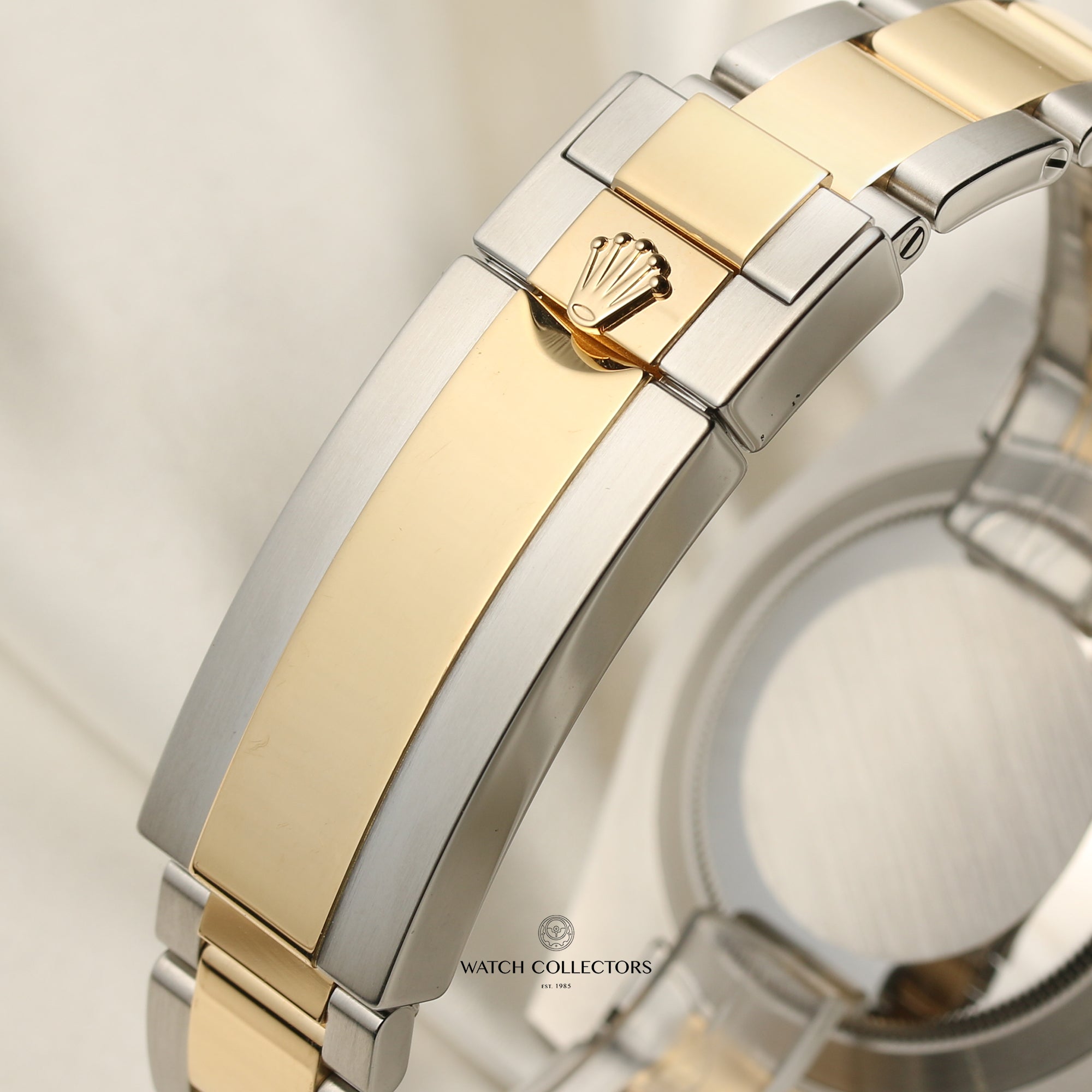 Rolex Submariner 116613LN Steel & Gold Second Hand Watch Collectors 8