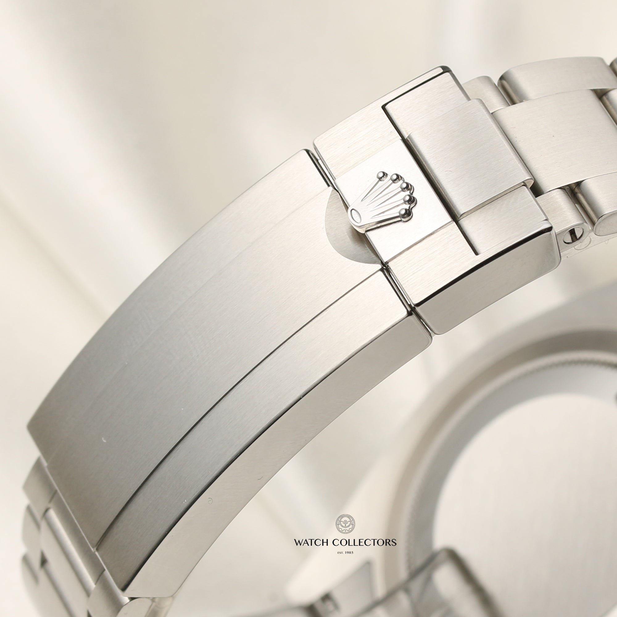 Rolex Submariner 126610LV Kermit Stainless Steel Second Hand Watch Collectors 9