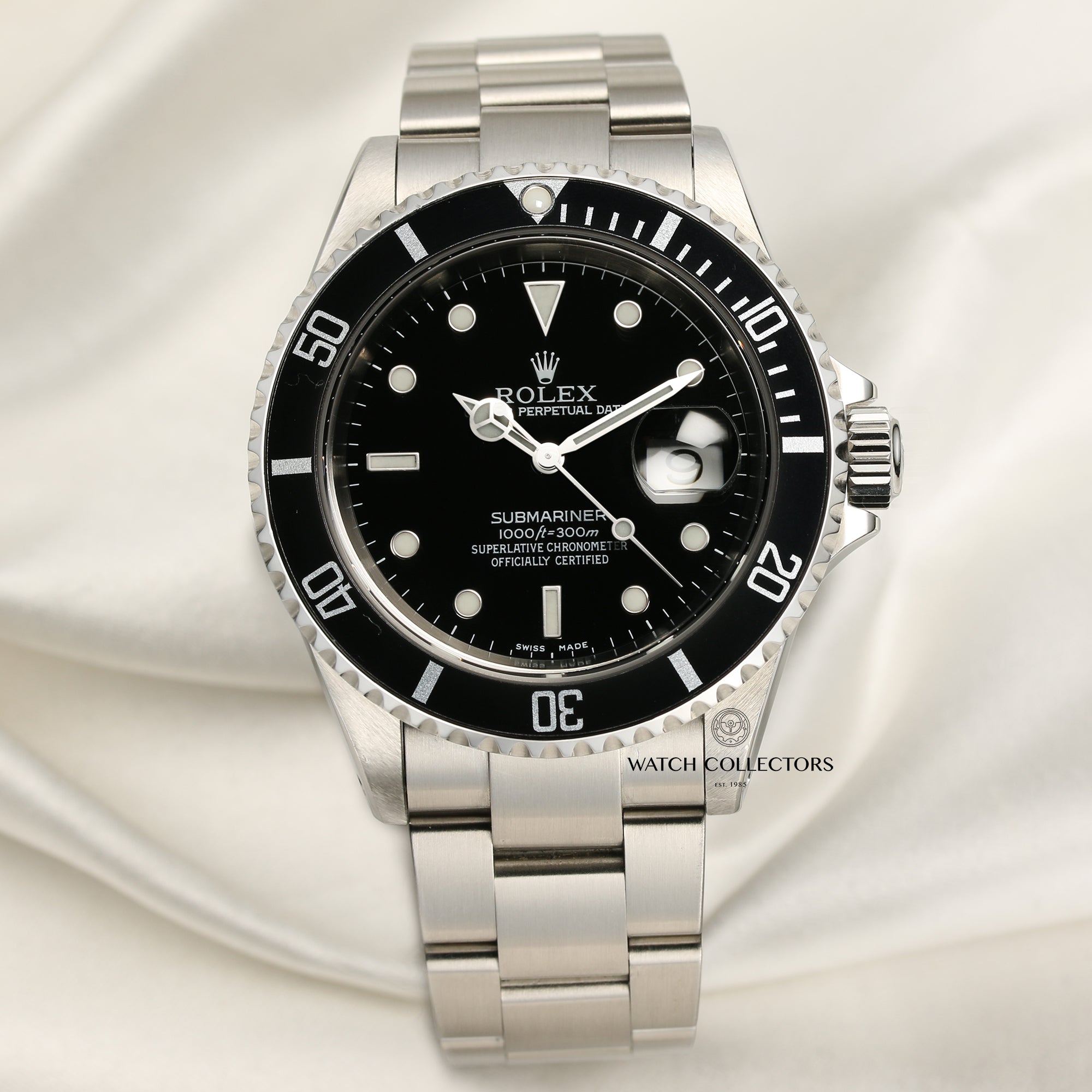 Rolex Submariner 16610 Stainless Steel Second Hand Watch Collectors 1