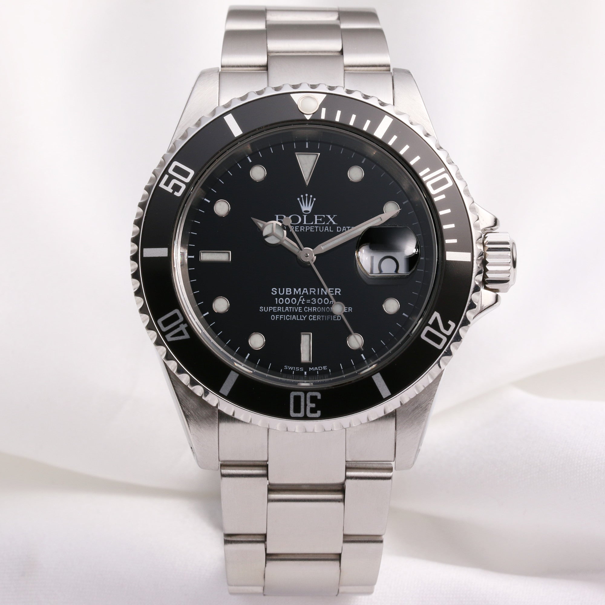 Rolex Submariner 16610 Stainless Steel Second Hand Watch Collectors 1