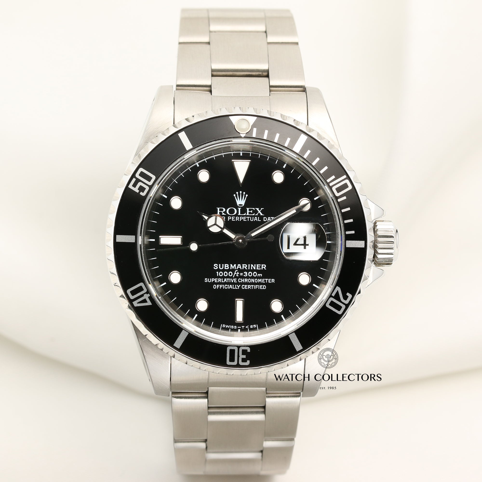 Rolex Submariner 16610 Stainless Steel Second Hand Watch Collectors 1