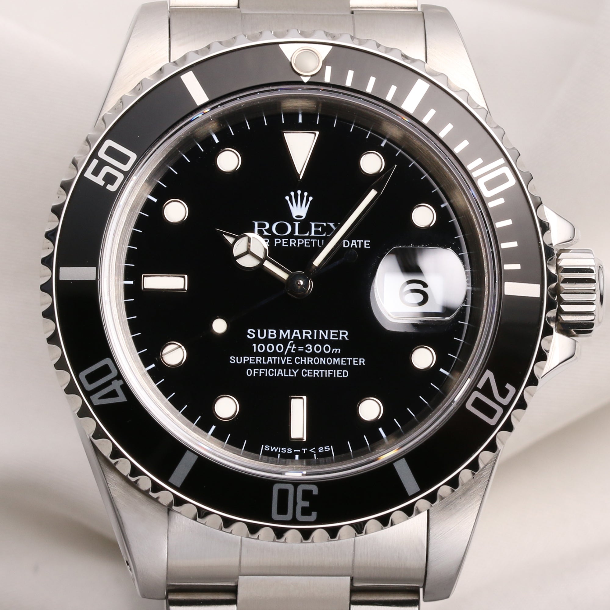 Rolex Submariner 16610 Stainless Steel Second Hand Watch Collectors 2