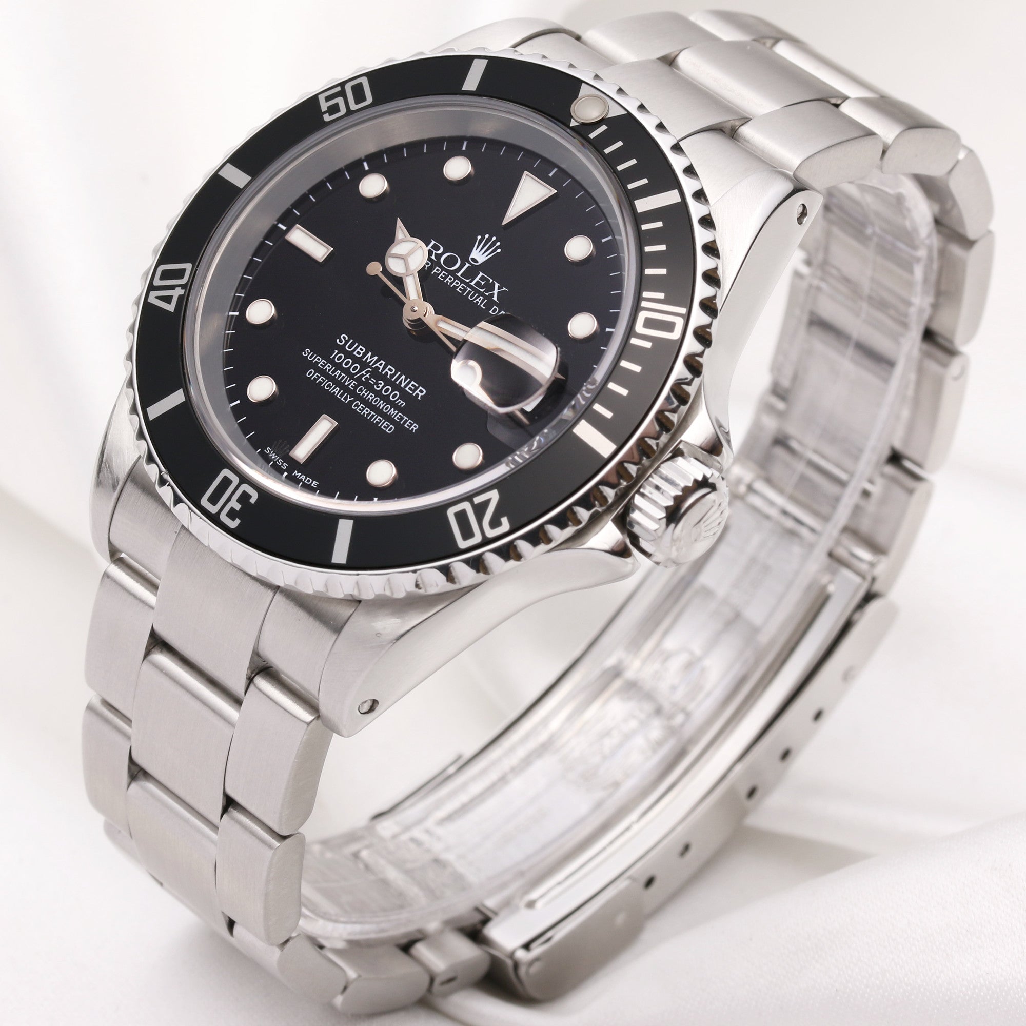 Rolex Submariner 16610 Stainless Steel Second Hand Watch Collectors 3