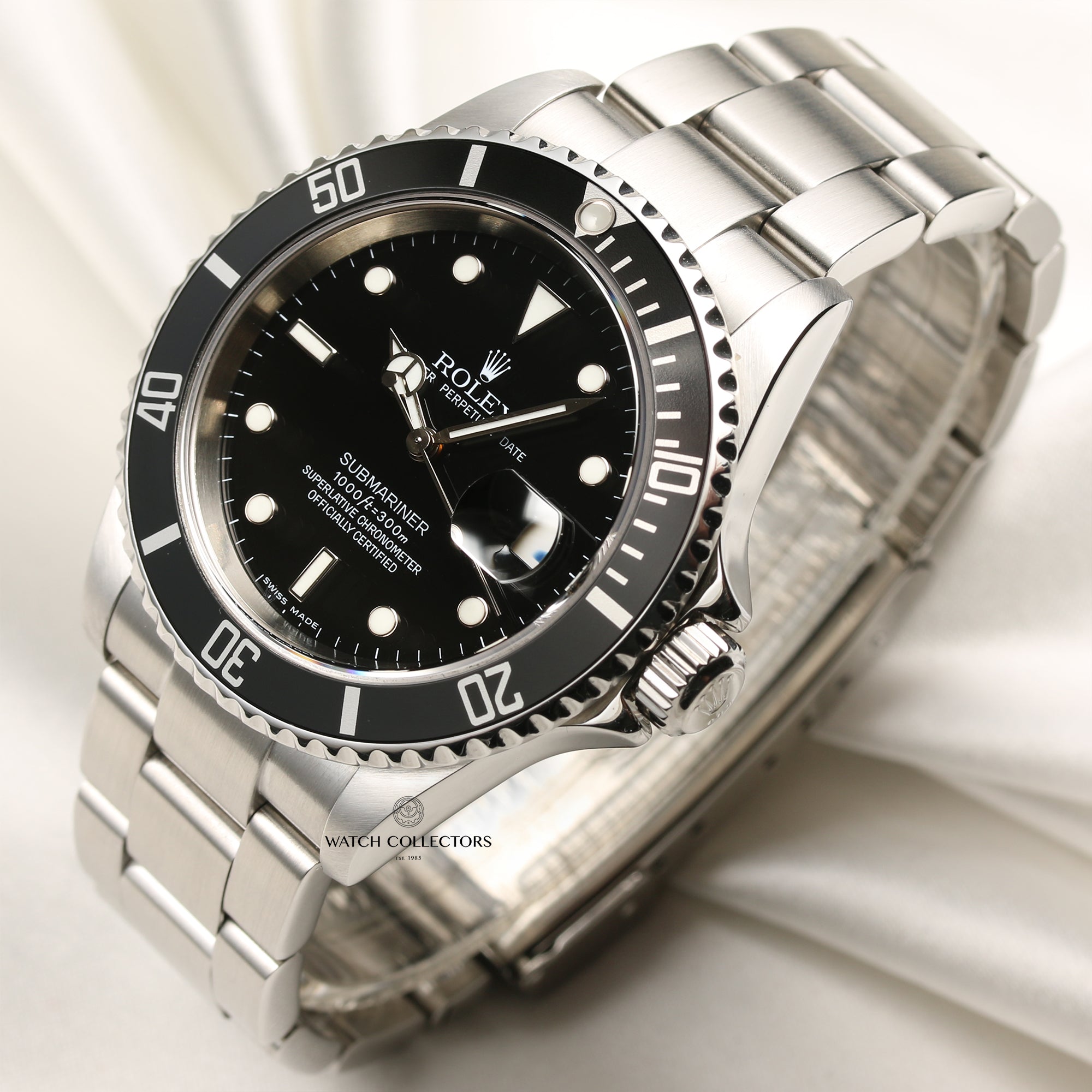Rolex Submariner 16610 Stainless Steel Second Hand Watch Collectors 3