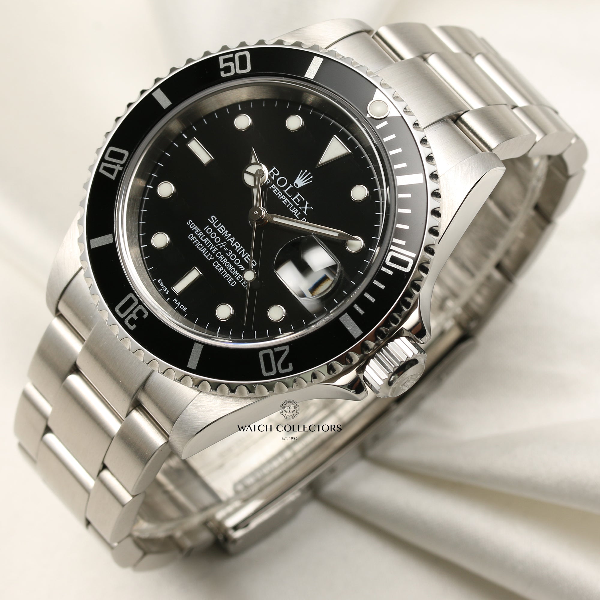 Rolex Submariner 16610 Stainless Steel Second Hand Watch Collectors 3