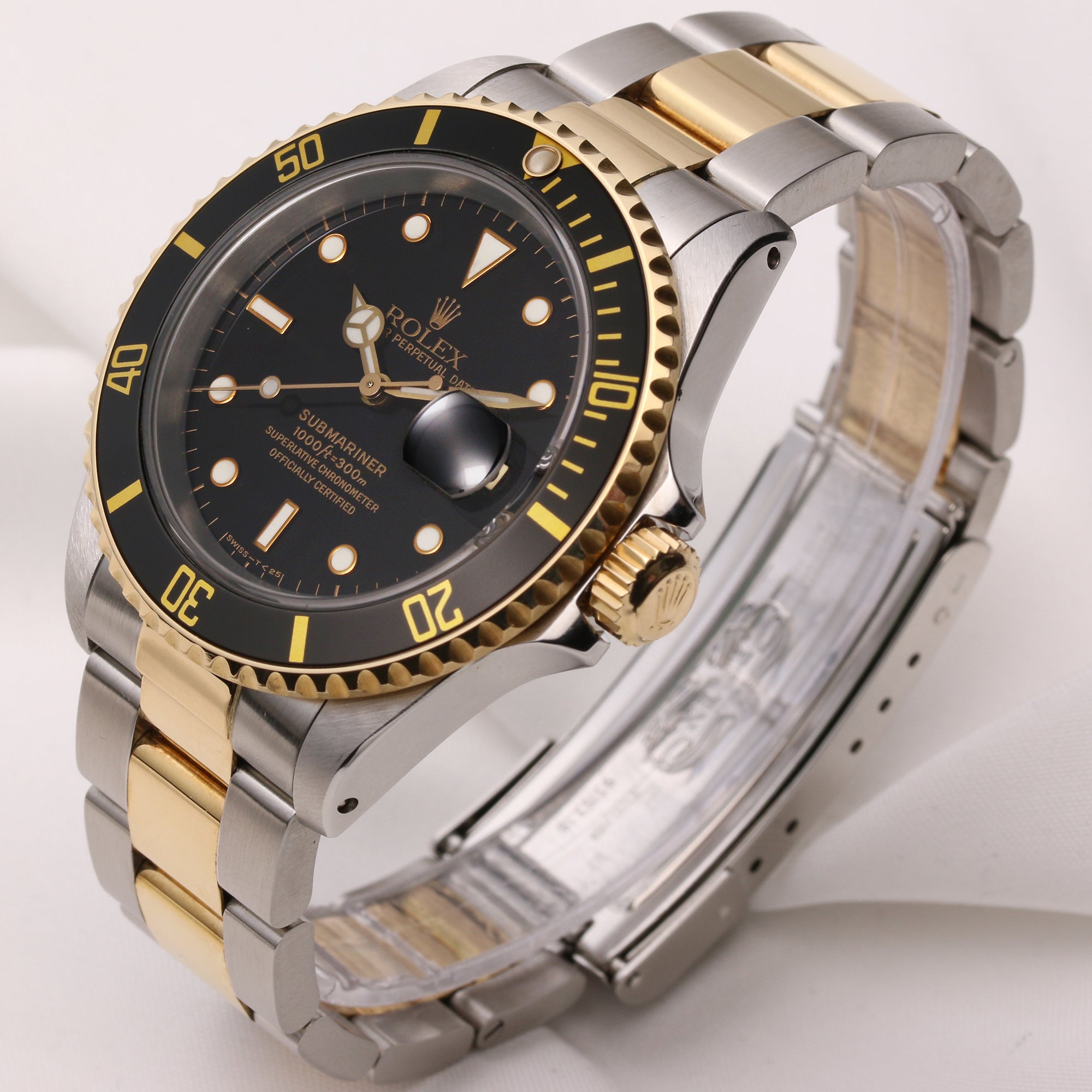Rolex Submariner 16613 Steel & Gold Black Dial & Bezel Second Hand Watch Collectors 3
