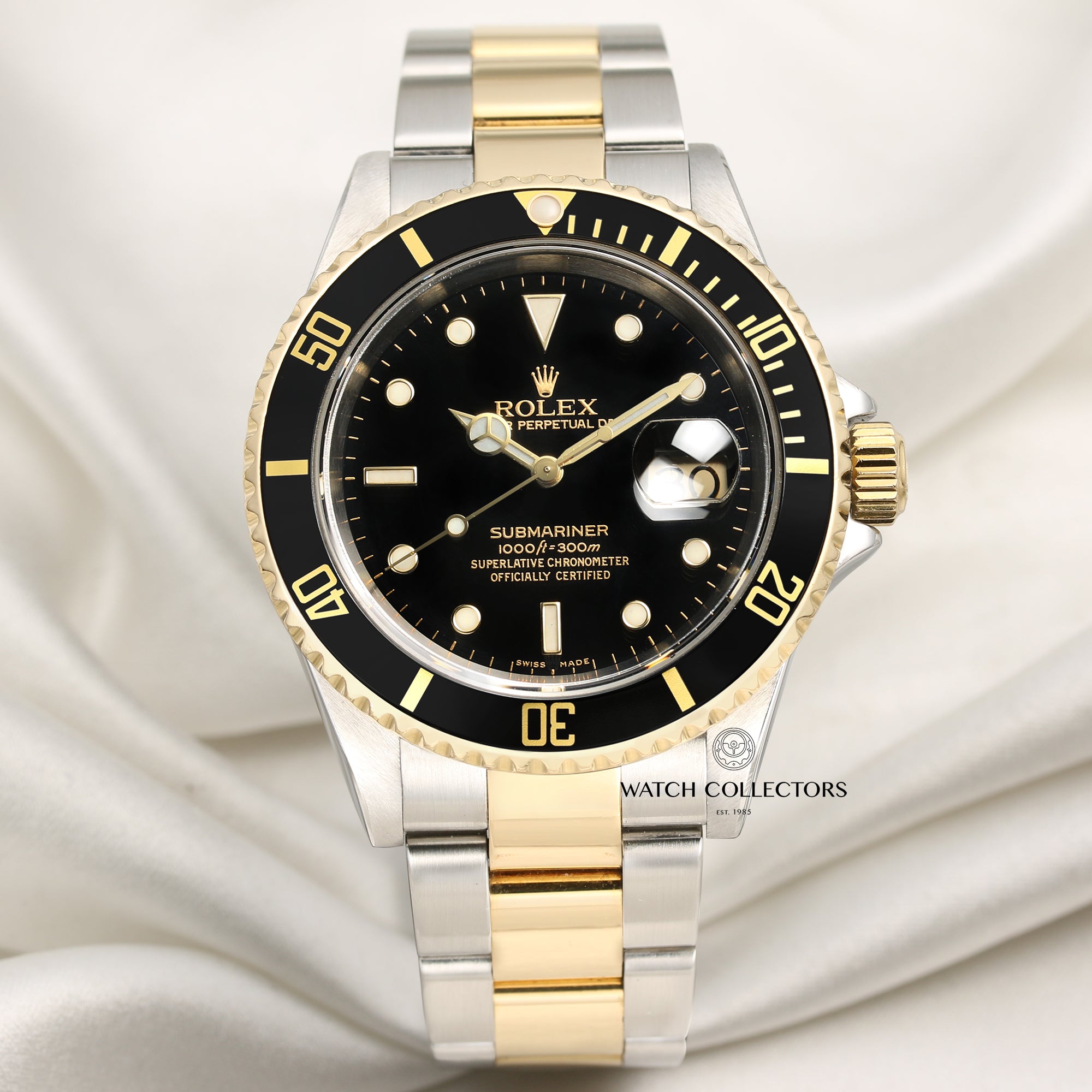 Rolex Submariner Date 16613 Stainless Steel 18k Yellow Gold