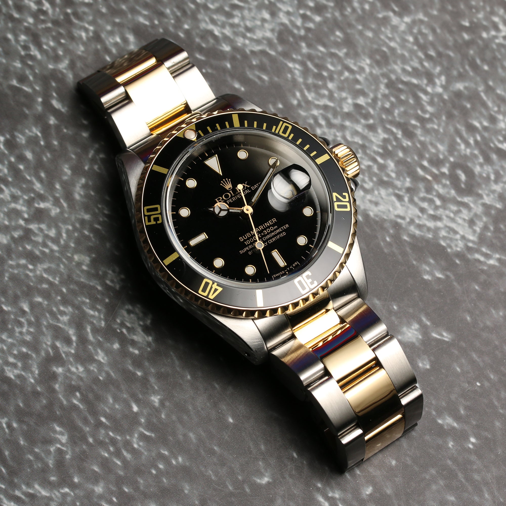 Rolex Submariner 16613 Steel & Gold Black Second Hand Watch Collectors 3