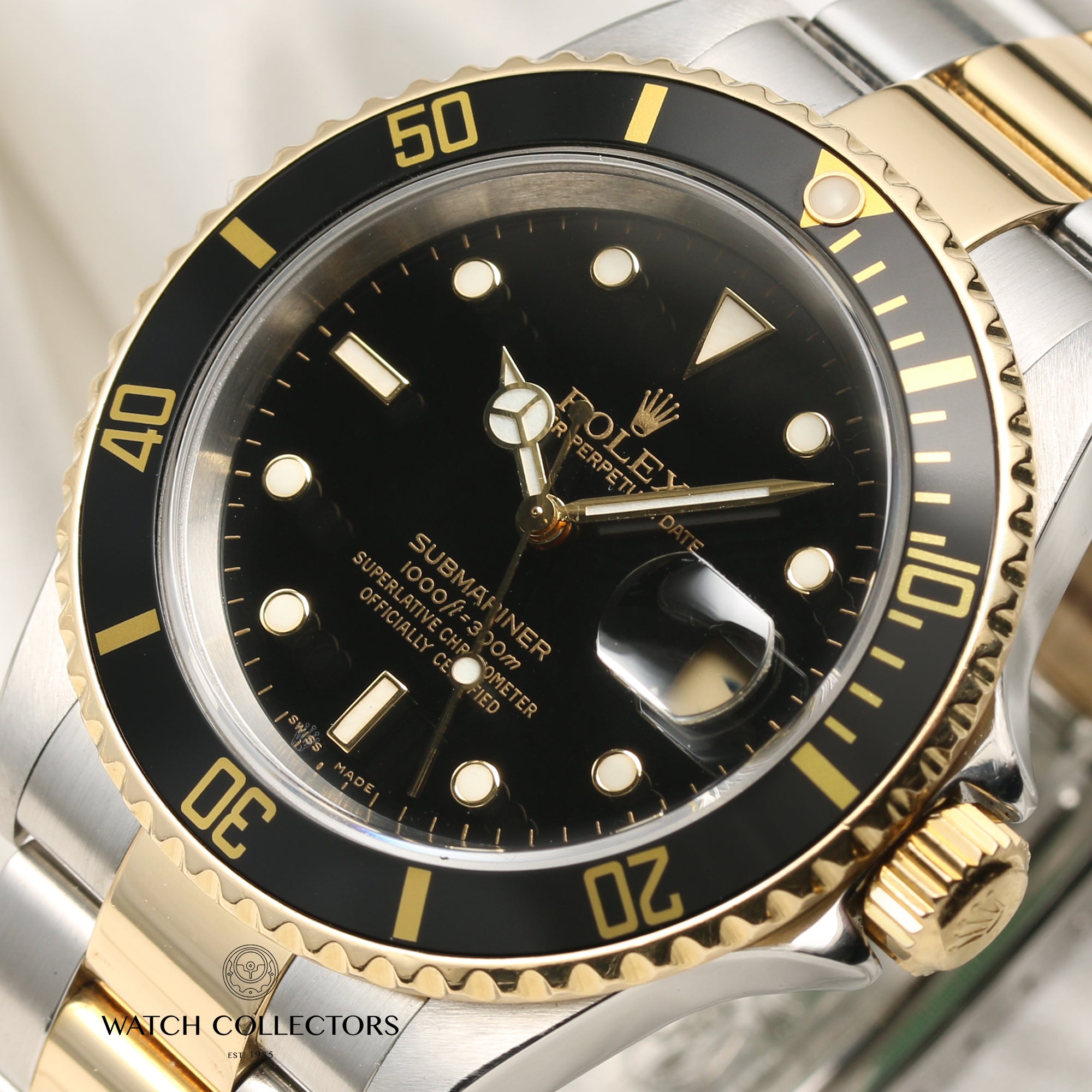 Rolex Submariner 16613 Steel & Gold Black Second Hand Watch Collectors 4